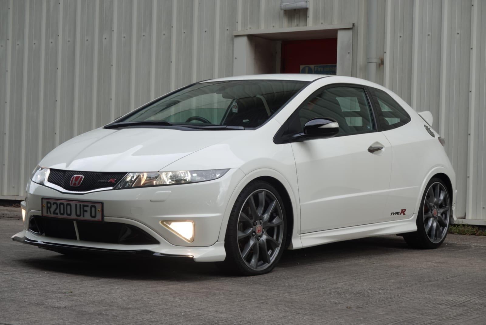 Honda Civic 2.0 i-VTEC Type R Mugen 200 Hatchback 3dr Petrol Manual (215 g/km, 197 bhp)