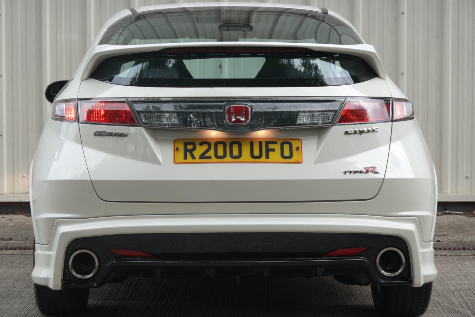 Honda Civic 2.0 i-VTEC Type R Mugen 200 Hatchback 3dr Petrol Manual (215 g/km, 197 bhp)