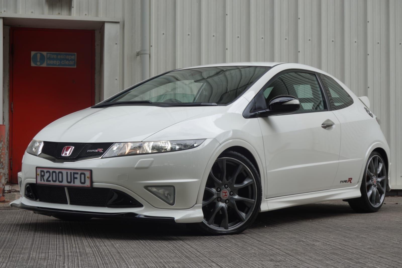 Honda Civic 2.0 i-VTEC Type R Mugen 200 Hatchback 3dr Petrol Manual (215 g/km, 197 bhp)