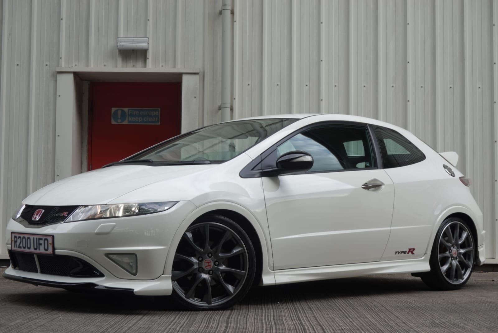 Honda Civic 2.0 i-VTEC Type R Mugen 200 Hatchback 3dr Petrol Manual (215 g/km, 197 bhp)