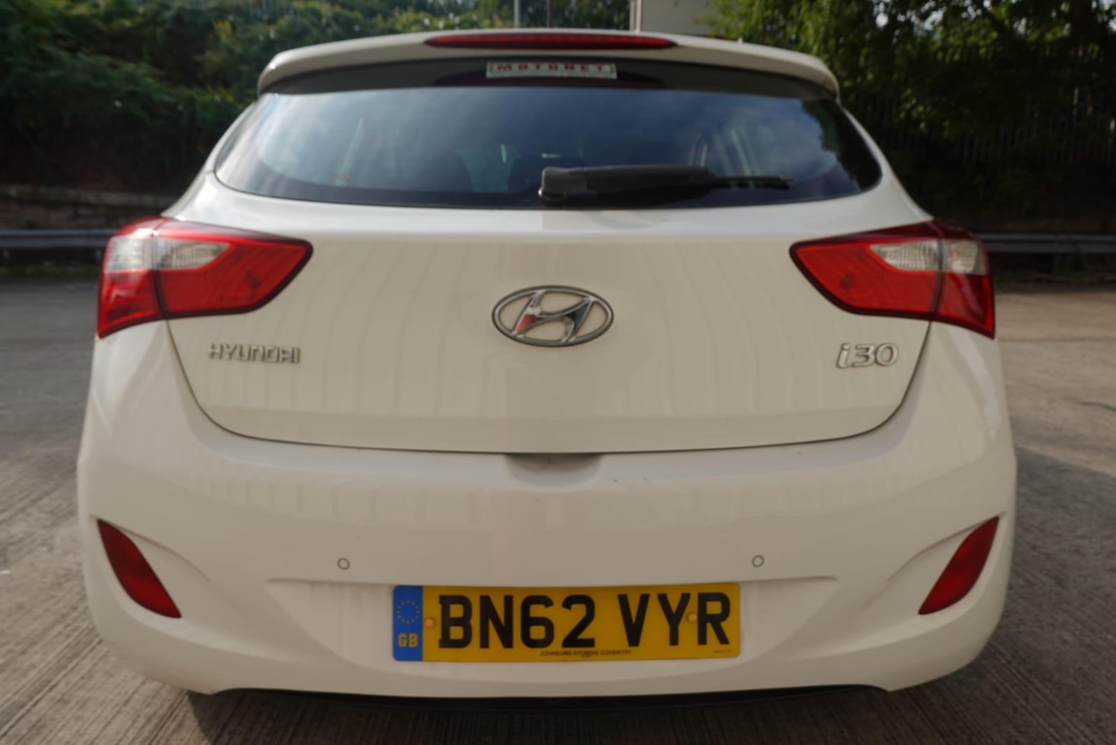 Hyundai i30 1.4 Active Hatchback 5dr Petrol Manual Euro 5 (100 ps)