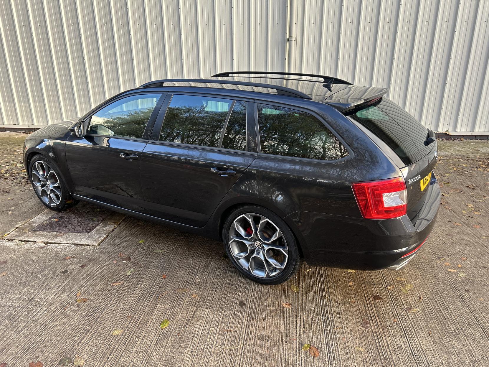 Skoda Octavia 2.0 TDI vRS Estate 5dr Diesel Manual Euro 6 (s/s) (SNav) (184 ps)