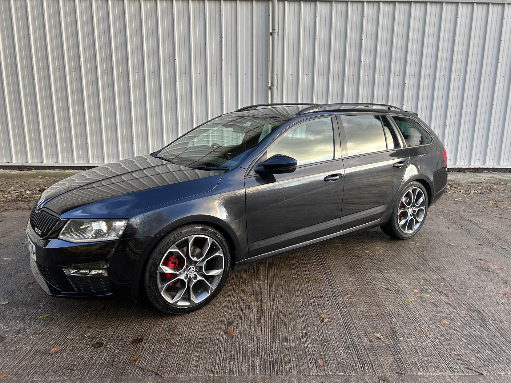 Skoda Octavia 2.0 TDI vRS Estate 5dr Diesel Manual Euro 6 (s/s) (SNav) (184 ps)