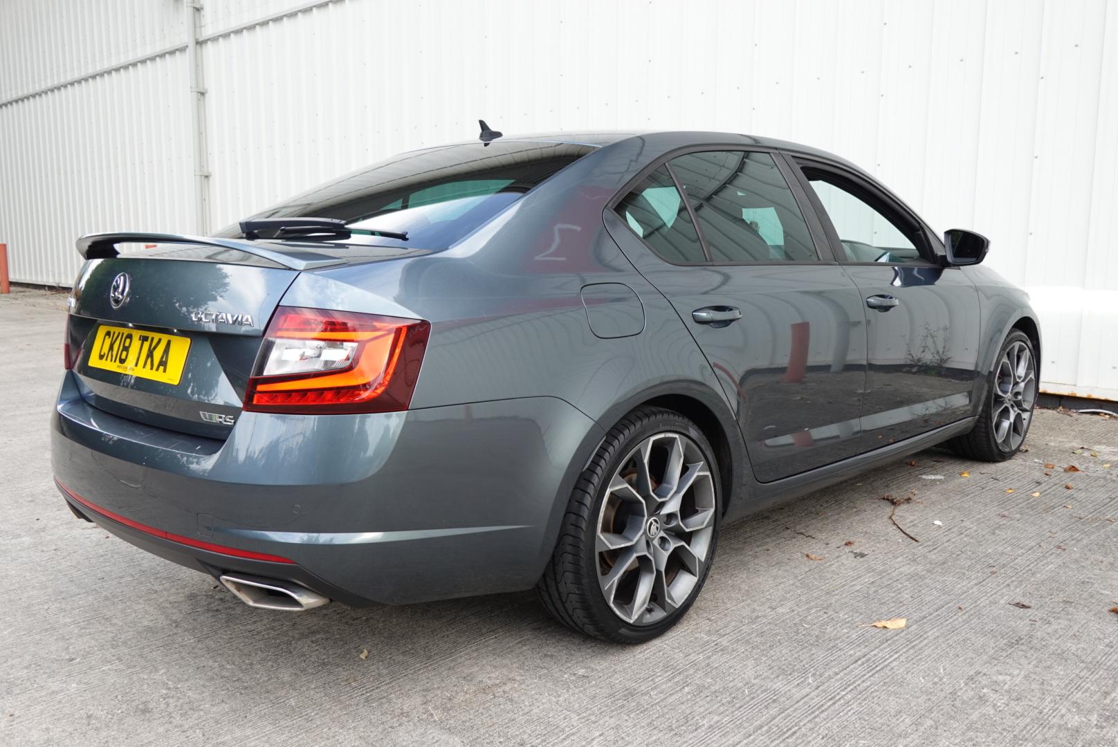 Skoda Octavia 2.0 TDI vRS Hatchback 5dr Diesel Manual Euro 6 (s/s) (184 ps)