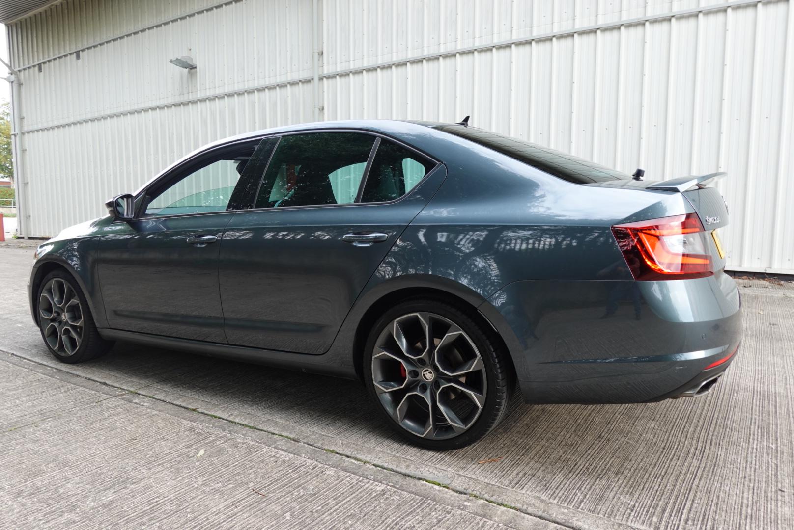 Skoda Octavia 2.0 TDI vRS Hatchback 5dr Diesel Manual Euro 6 (s/s) (184 ps)