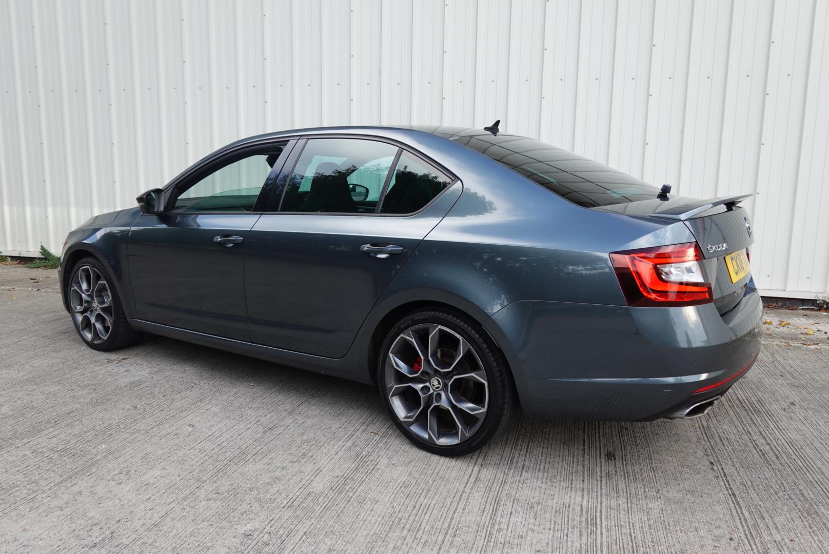 Skoda Octavia 2.0 TDI vRS Hatchback 5dr Diesel Manual Euro 6 (s/s) (184 ps)