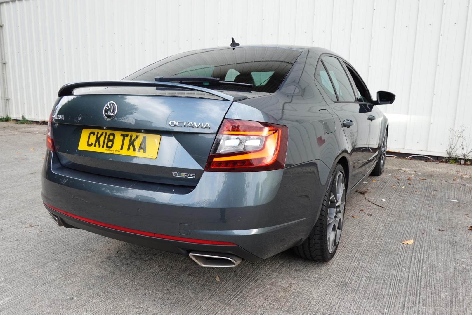 Skoda Octavia 2.0 TDI vRS Hatchback 5dr Diesel Manual Euro 6 (s/s) (184 ps)