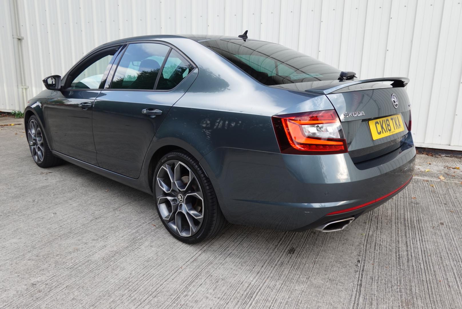 Skoda Octavia 2.0 TDI vRS Hatchback 5dr Diesel Manual Euro 6 (s/s) (184 ps)