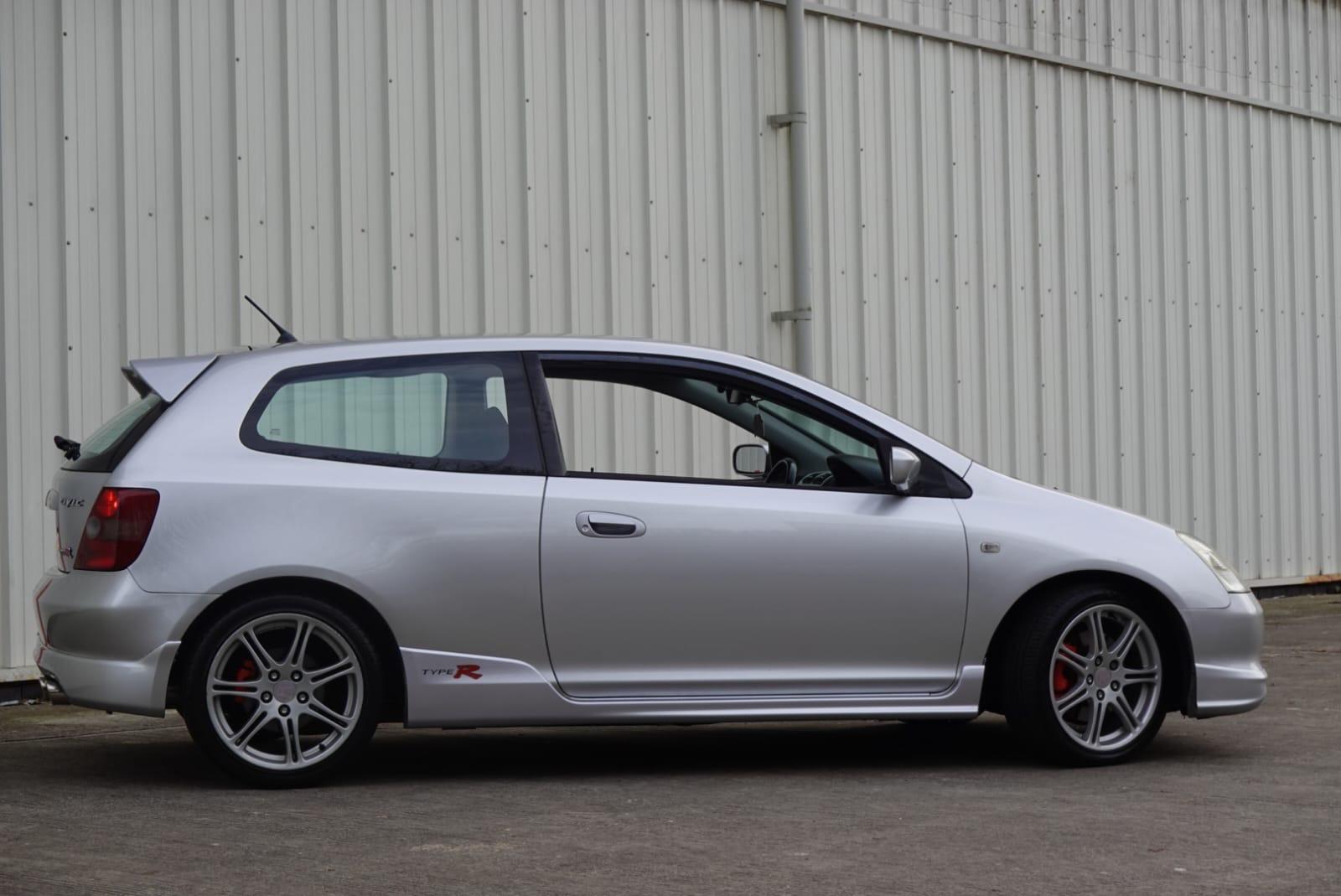 Honda Civic 2.0i Type R Hatchback 3dr Petrol Manual (212 g/km, 197 bhp)