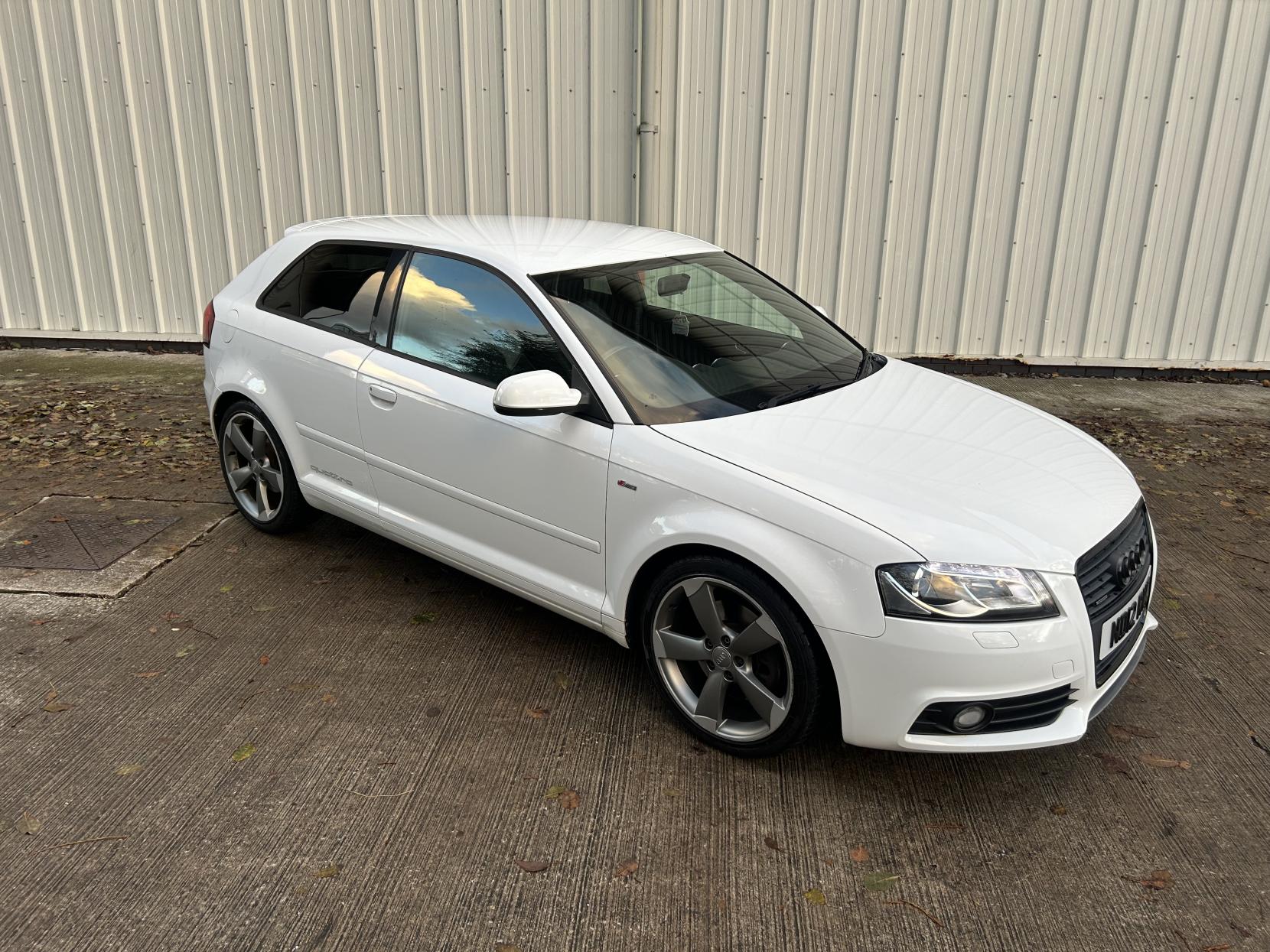 Audi A3 2.0 TDI Black Edition Hatchback 3dr Diesel Manual quattro Euro 5 (s/s) (170 ps)