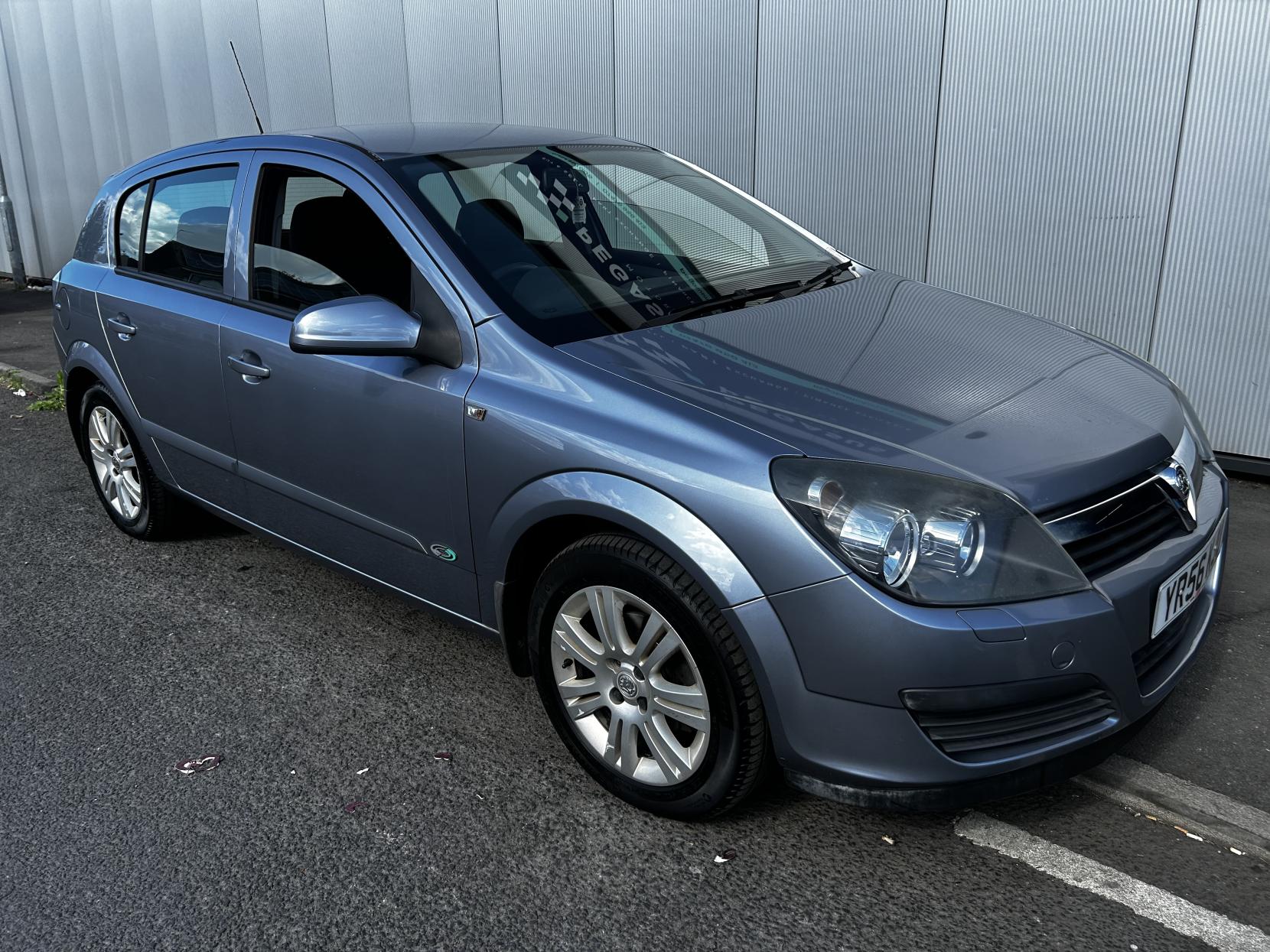 Vauxhall Astra 1.6i 16v Active Hatchback 5dr Petrol Manual (158 g/km, 103 bhp)