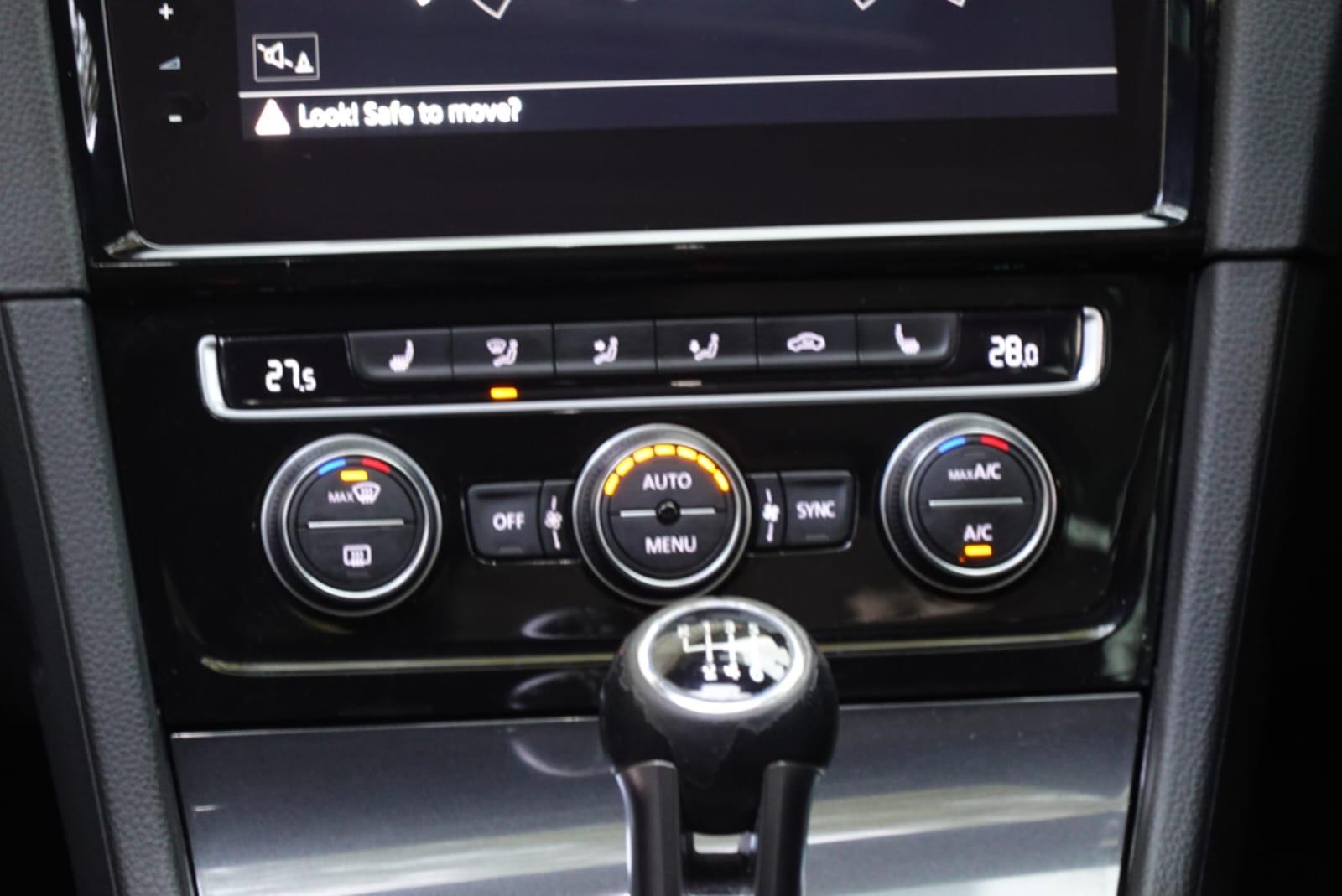 Volkswagen Golf 2.0 TSI BlueMotion Tech R Hatchback 5dr Petrol Manual 4Motion Euro 6 (s/s) (310 ps)