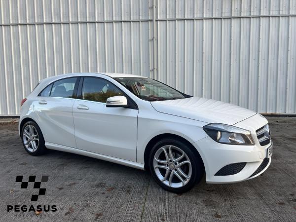 Mercedes-Benz A Class 1.5 A180 CDI Sport Hatchback 5dr Diesel 7G-DCT Euro 5 (s/s) (109 ps)