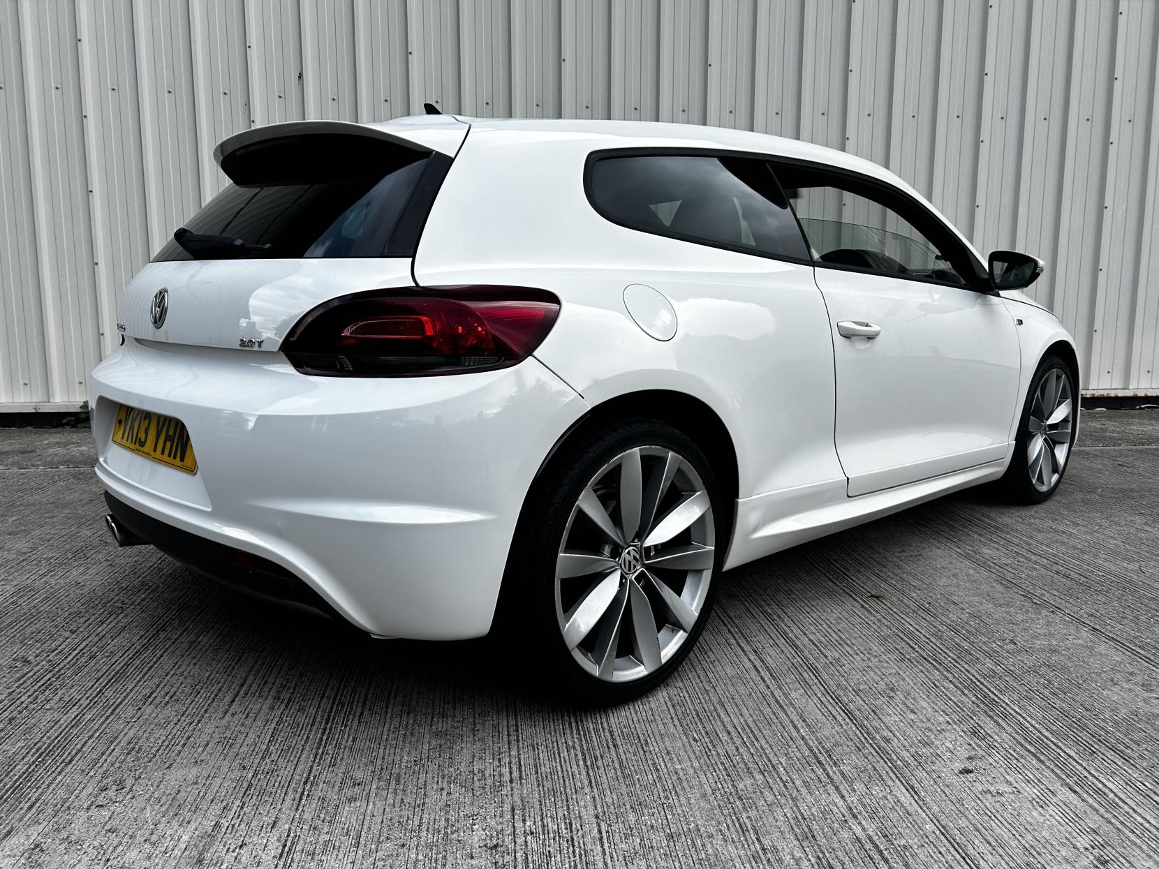 Volkswagen Scirocco 2.0 TDI BlueMotion Tech R-Line Hatchback 3dr Diesel Manual Euro 5 (s/s) (Leather, Nav) (140 ps)