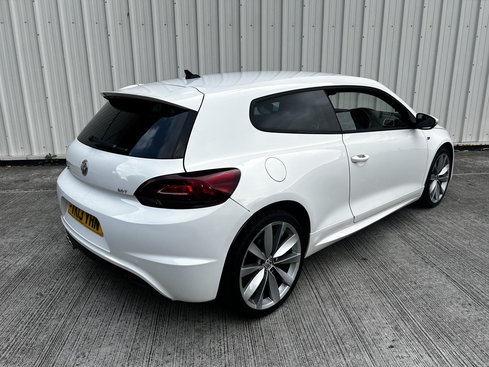 Volkswagen Scirocco 2.0 TDI BlueMotion Tech R-Line Hatchback 3dr Diesel Manual Euro 5 (s/s) (Leather, Nav) (140 ps)
