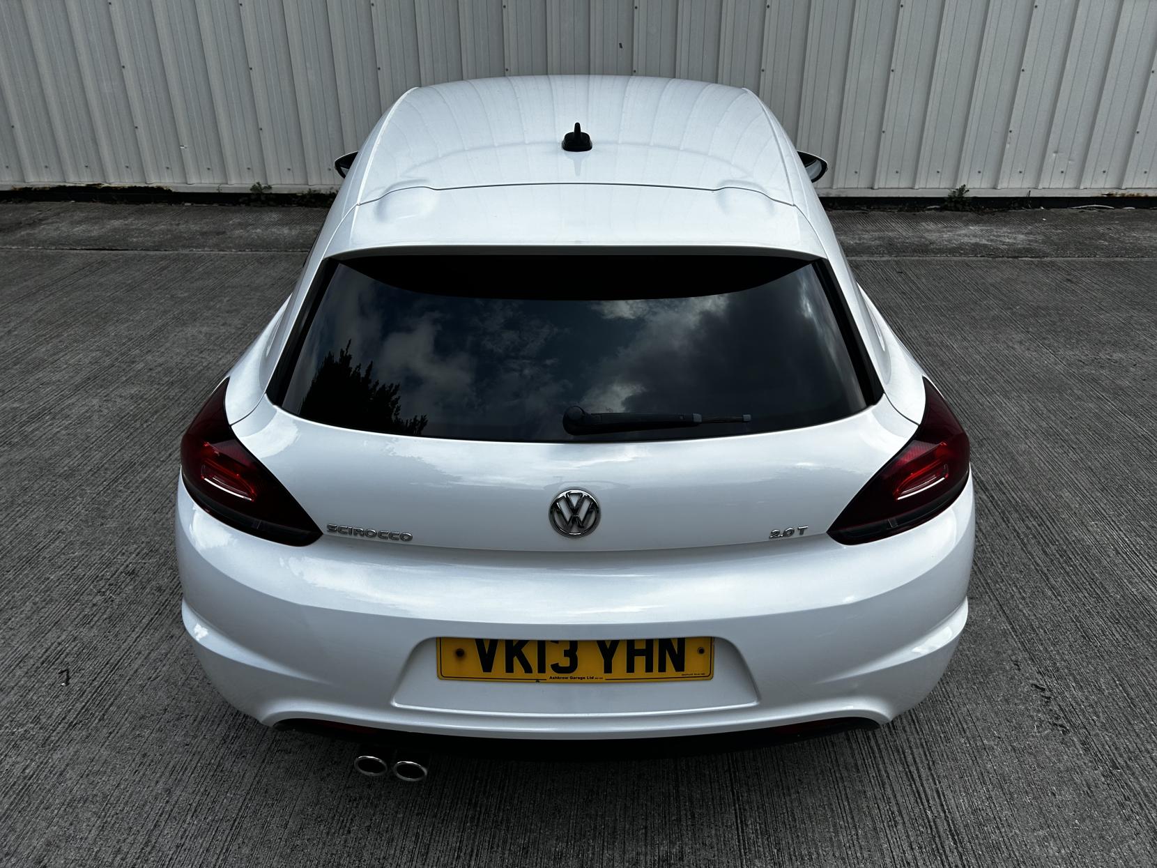 Volkswagen Scirocco 2.0 TDI BlueMotion Tech R-Line Hatchback 3dr Diesel Manual Euro 5 (s/s) (Leather, Nav) (140 ps)