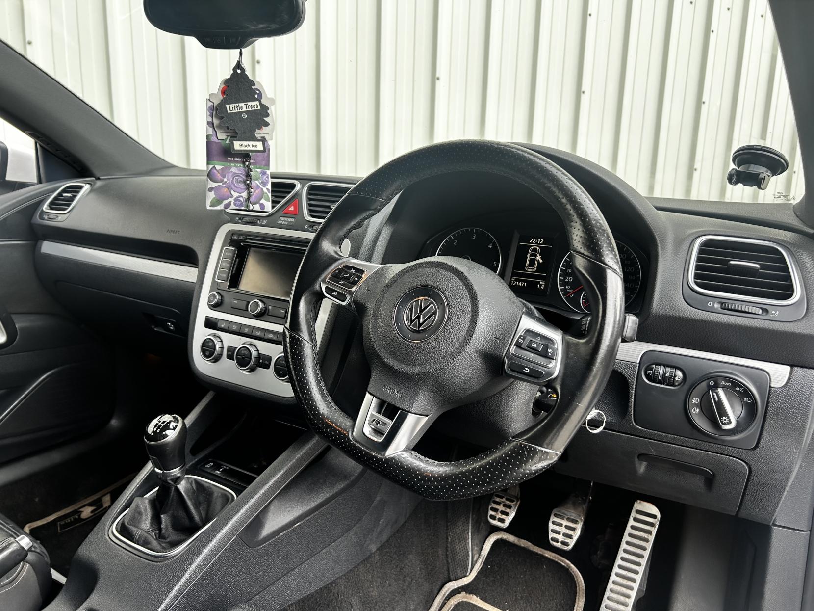 Volkswagen Scirocco 2.0 TDI BlueMotion Tech R-Line Hatchback 3dr Diesel Manual Euro 5 (s/s) (Leather, Nav) (140 ps)