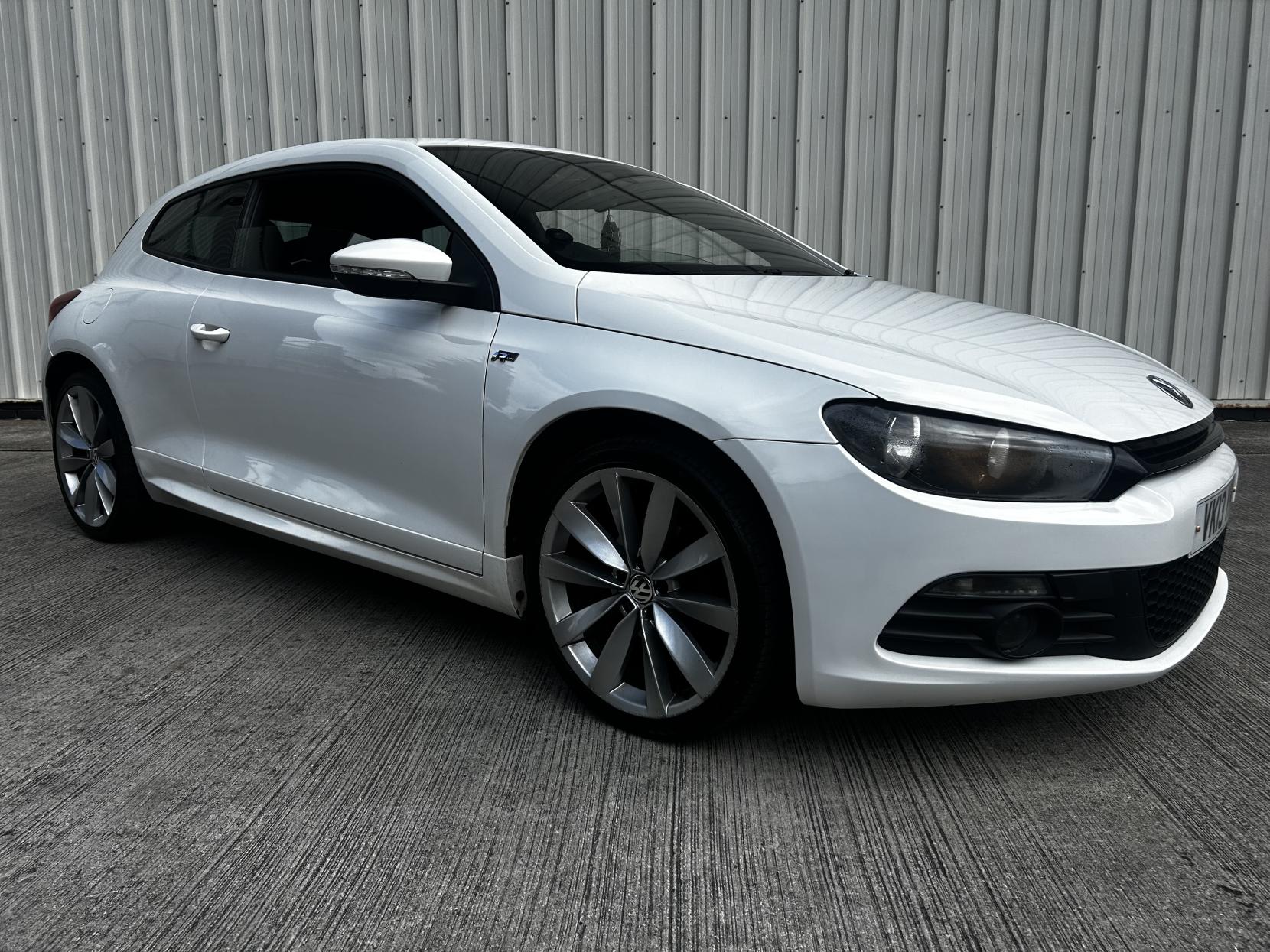 Volkswagen Scirocco 2.0 TDI BlueMotion Tech R-Line Hatchback 3dr Diesel Manual Euro 5 (s/s) (Leather, Nav) (140 ps)