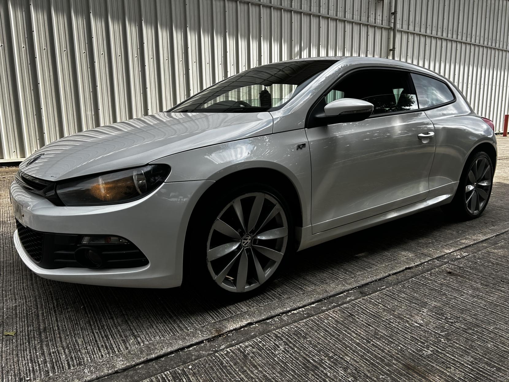Volkswagen Scirocco 2.0 TDI BlueMotion Tech R-Line Hatchback 3dr Diesel Manual Euro 5 (s/s) (Leather, Nav) (140 ps)