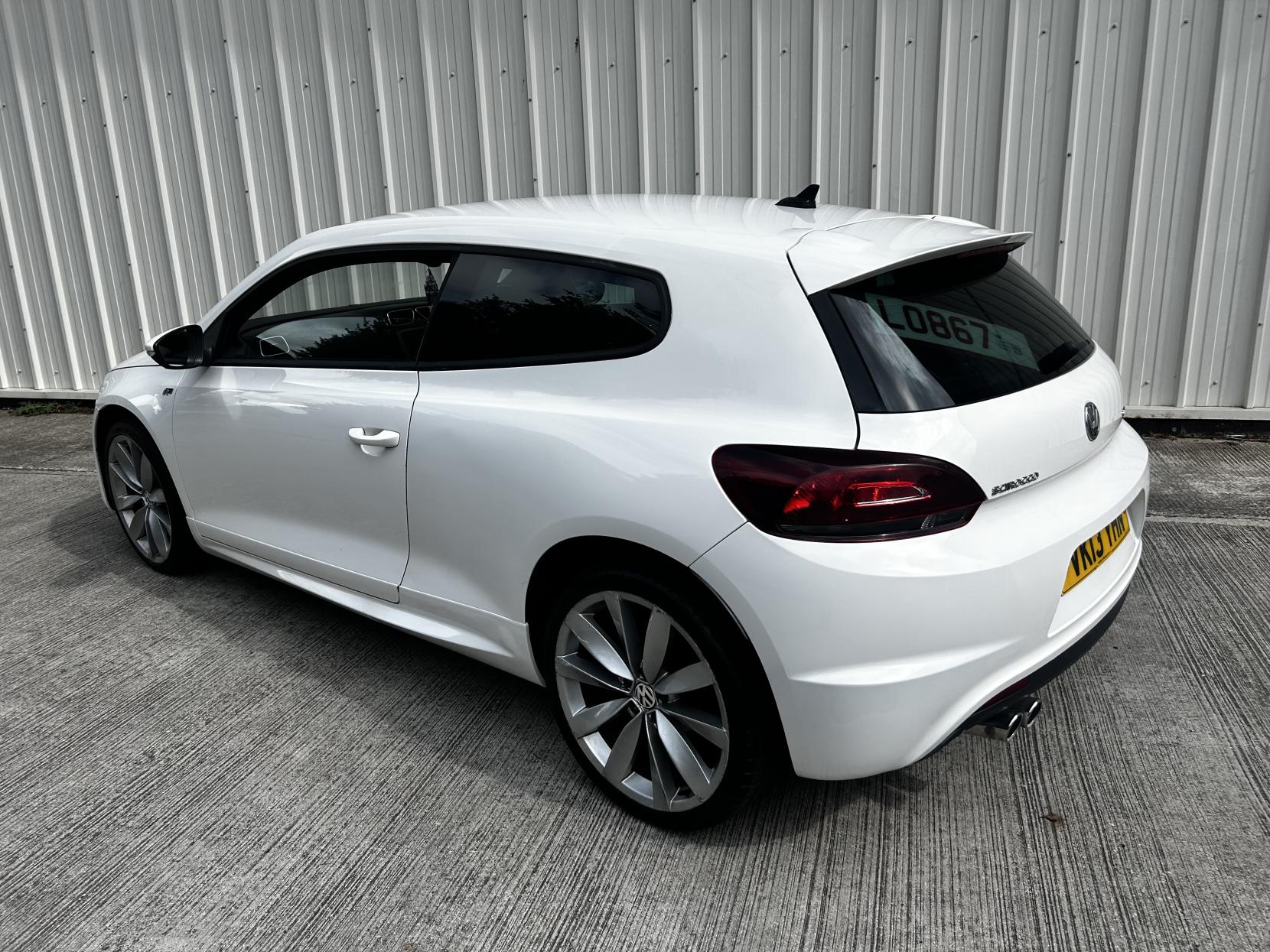 Volkswagen Scirocco 2.0 TDI BlueMotion Tech R-Line Hatchback 3dr Diesel Manual Euro 5 (s/s) (Leather, Nav) (140 ps)