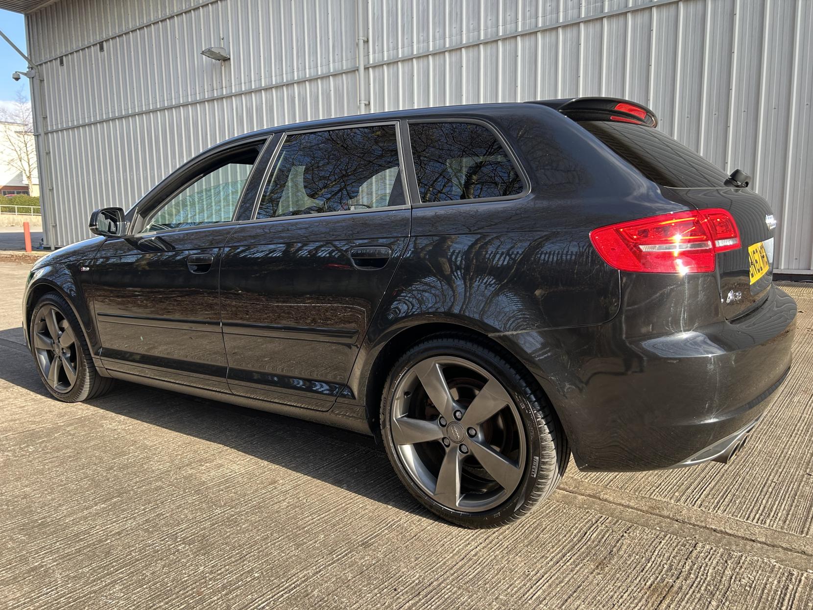 Audi A3 2.0 TDI Black Edition Sportback 5dr Diesel Manual quattro Euro 5 (s/s) (170 ps)