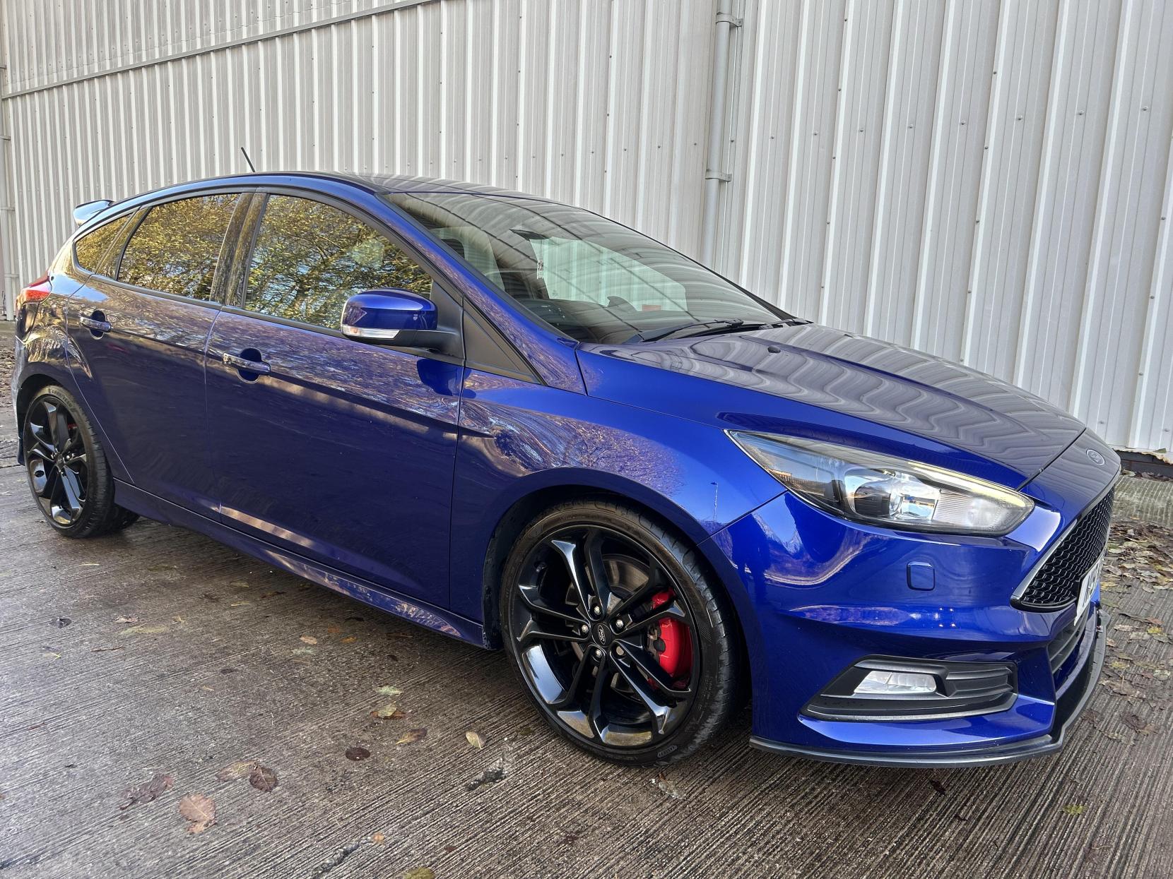 Ford Focus 2.0T EcoBoost ST-3 Hatchback 5dr Petrol Manual Euro 6 (s/s) (250 ps)