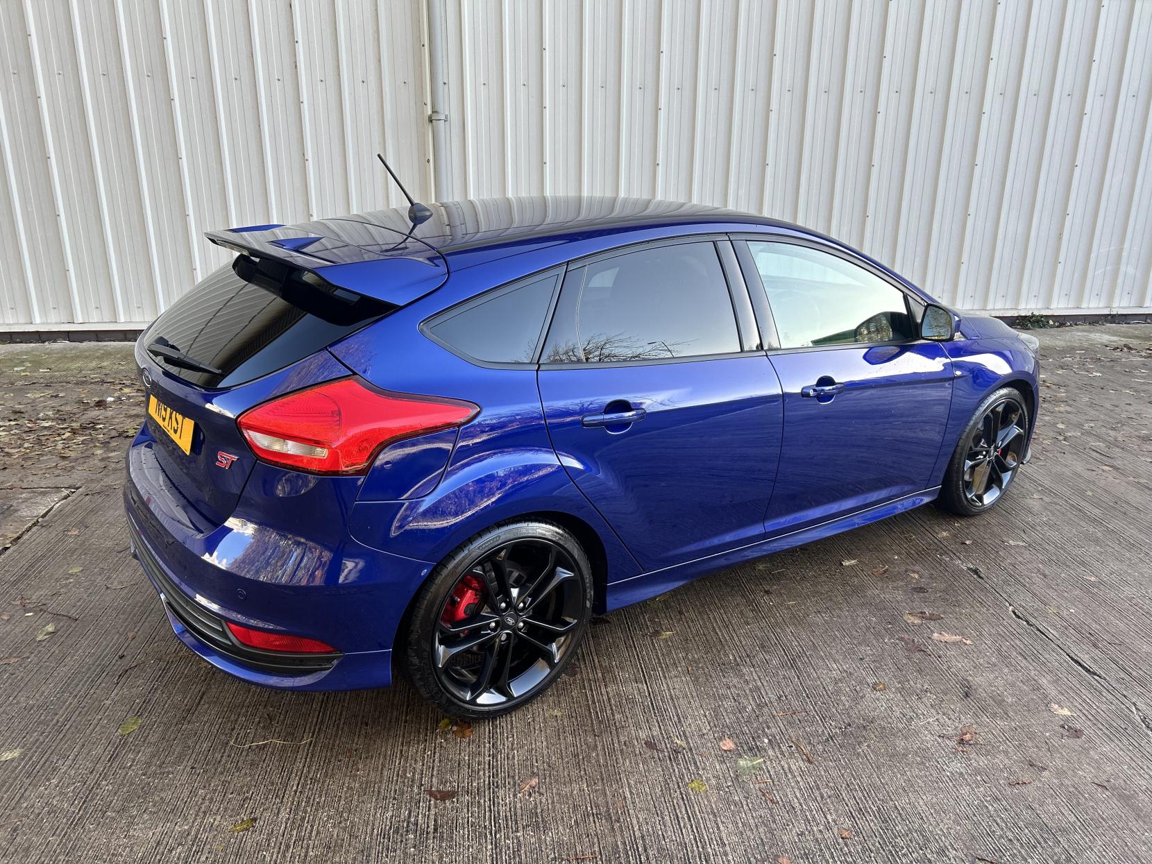 Ford Focus 2.0T EcoBoost ST-3 Hatchback 5dr Petrol Manual Euro 6 (s/s) (250 ps)