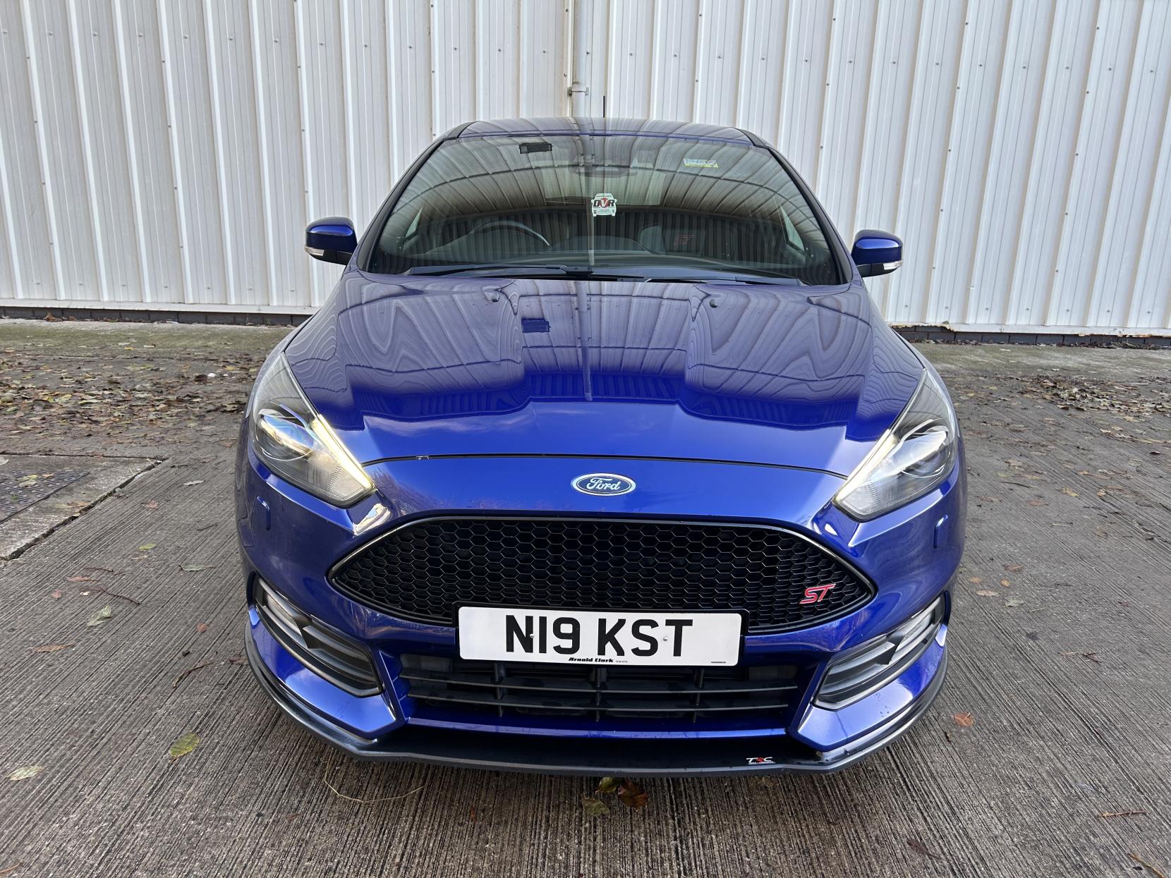 Ford Focus 2.0T EcoBoost ST-3 Hatchback 5dr Petrol Manual Euro 6 (s/s) (250 ps)