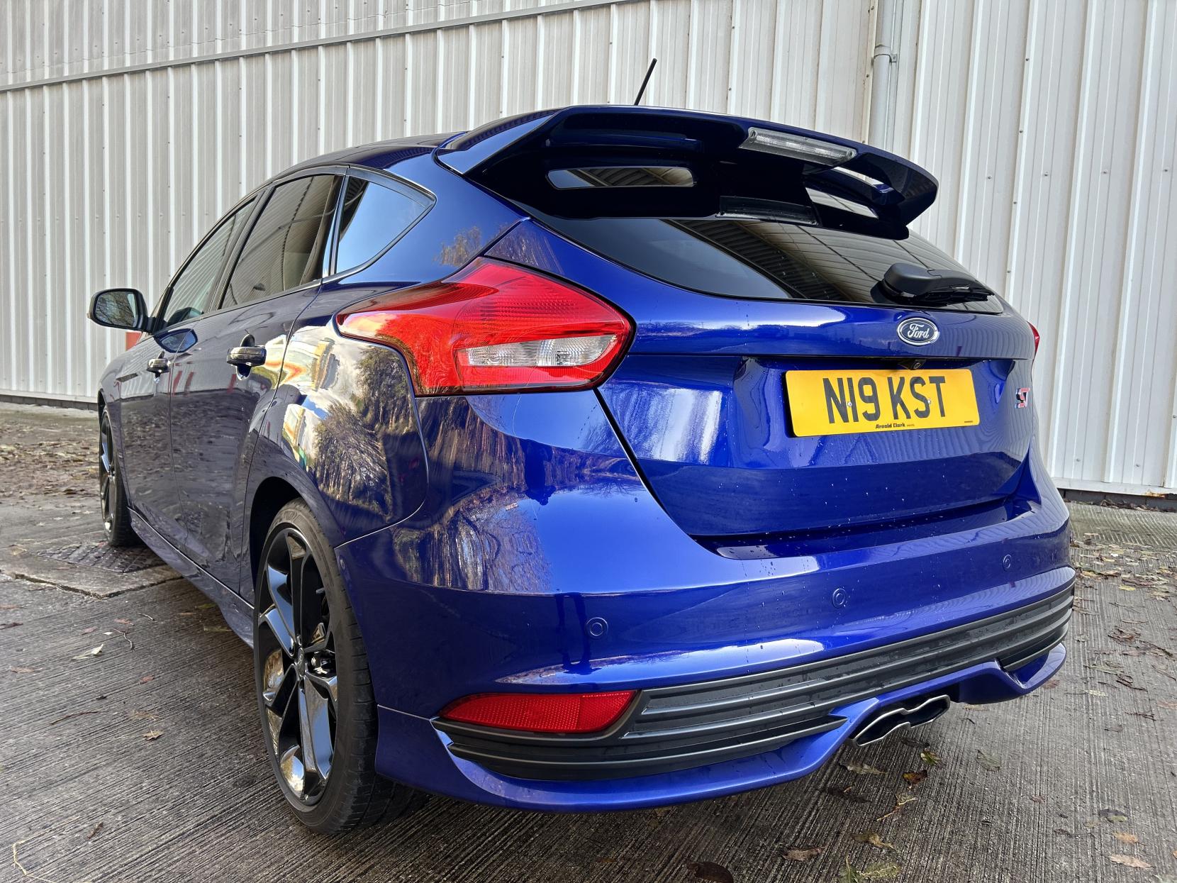 Ford Focus 2.0T EcoBoost ST-3 Hatchback 5dr Petrol Manual Euro 6 (s/s) (250 ps)