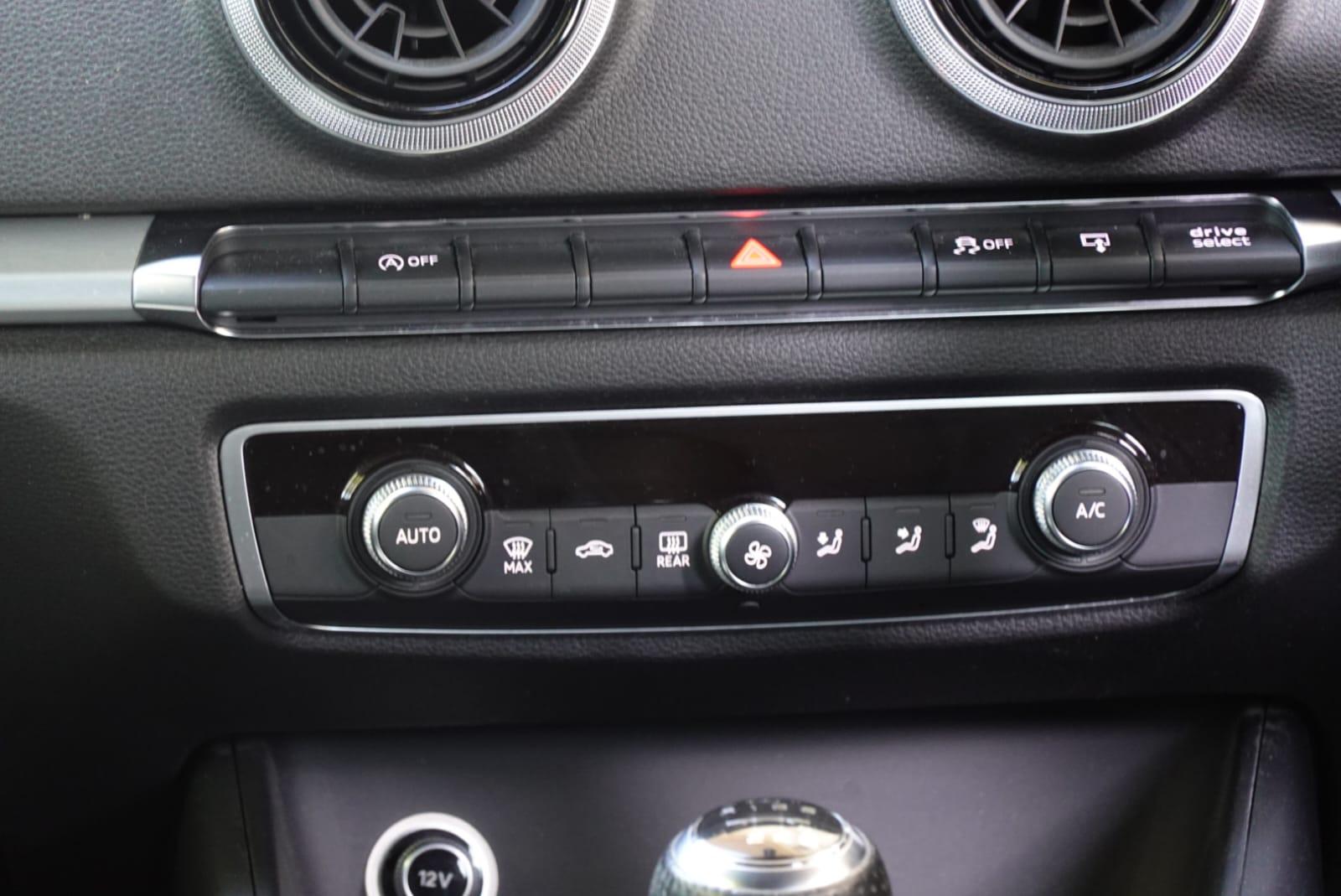 Audi A3 1.4 TFSI CoD Black Edition Sportback 5dr Petrol Manual Euro 6 (s/s) (150 ps)