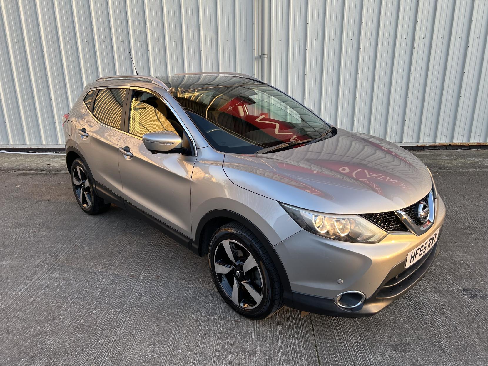 Nissan Qashqai 1.2 DIG-T n-tec+ SUV 5dr Petrol Manual 2WD Euro 6 (s/s) (115 ps)