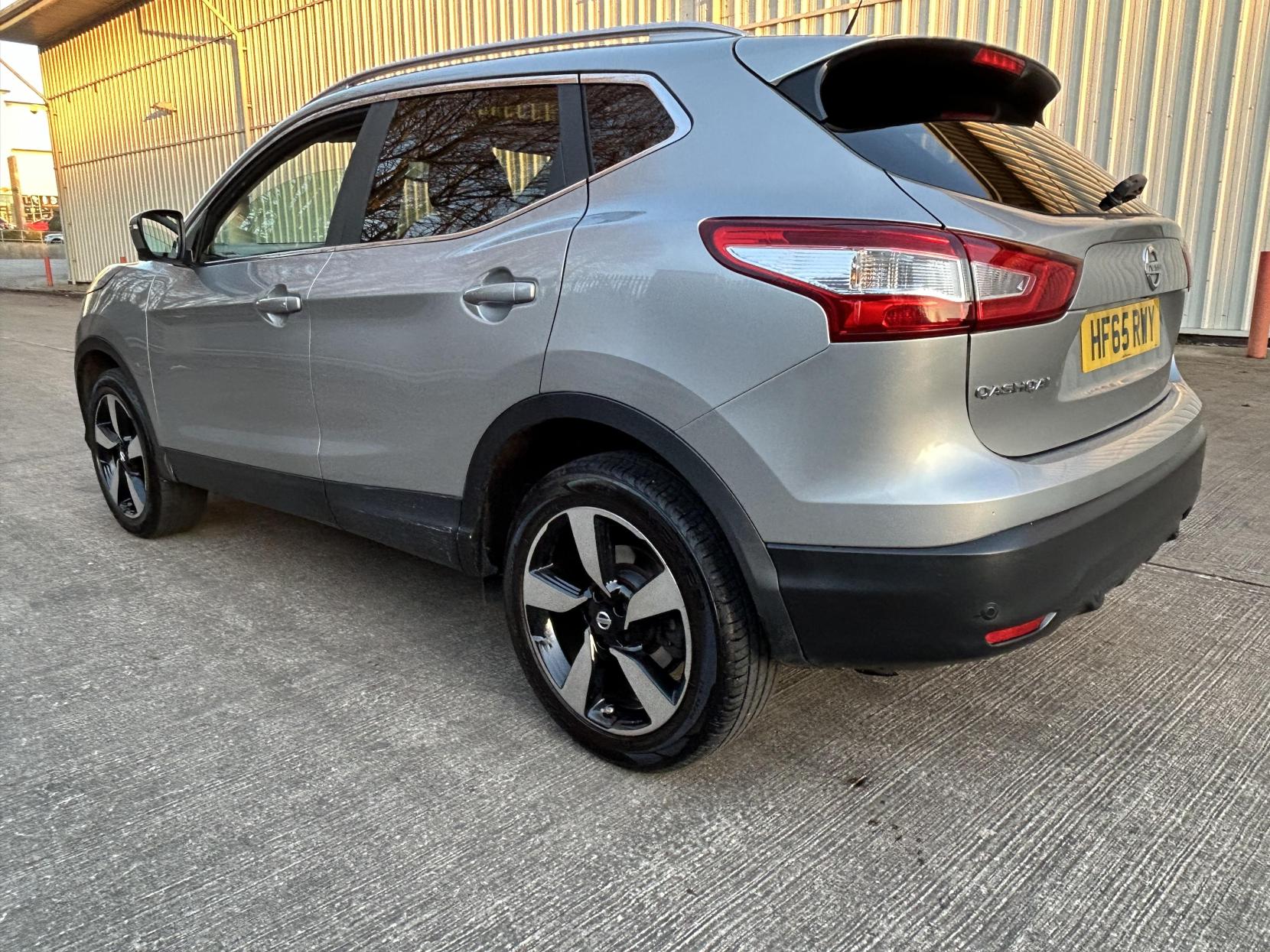 Nissan Qashqai 1.2 DIG-T n-tec+ SUV 5dr Petrol Manual 2WD Euro 6 (s/s) (115 ps)