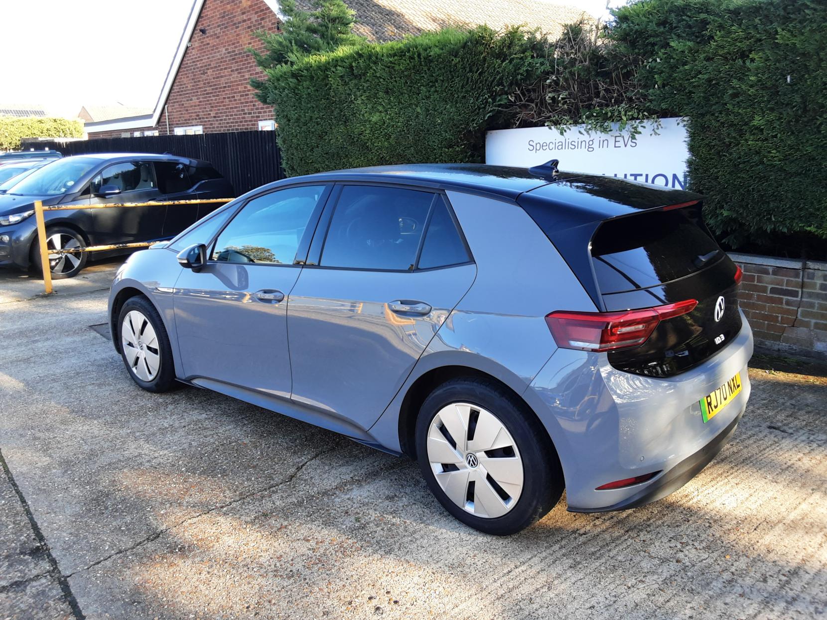 Volkswagen ID.3 Pro Performance 58kWh Business Hatchback 5dr Electric Auto (204 ps)