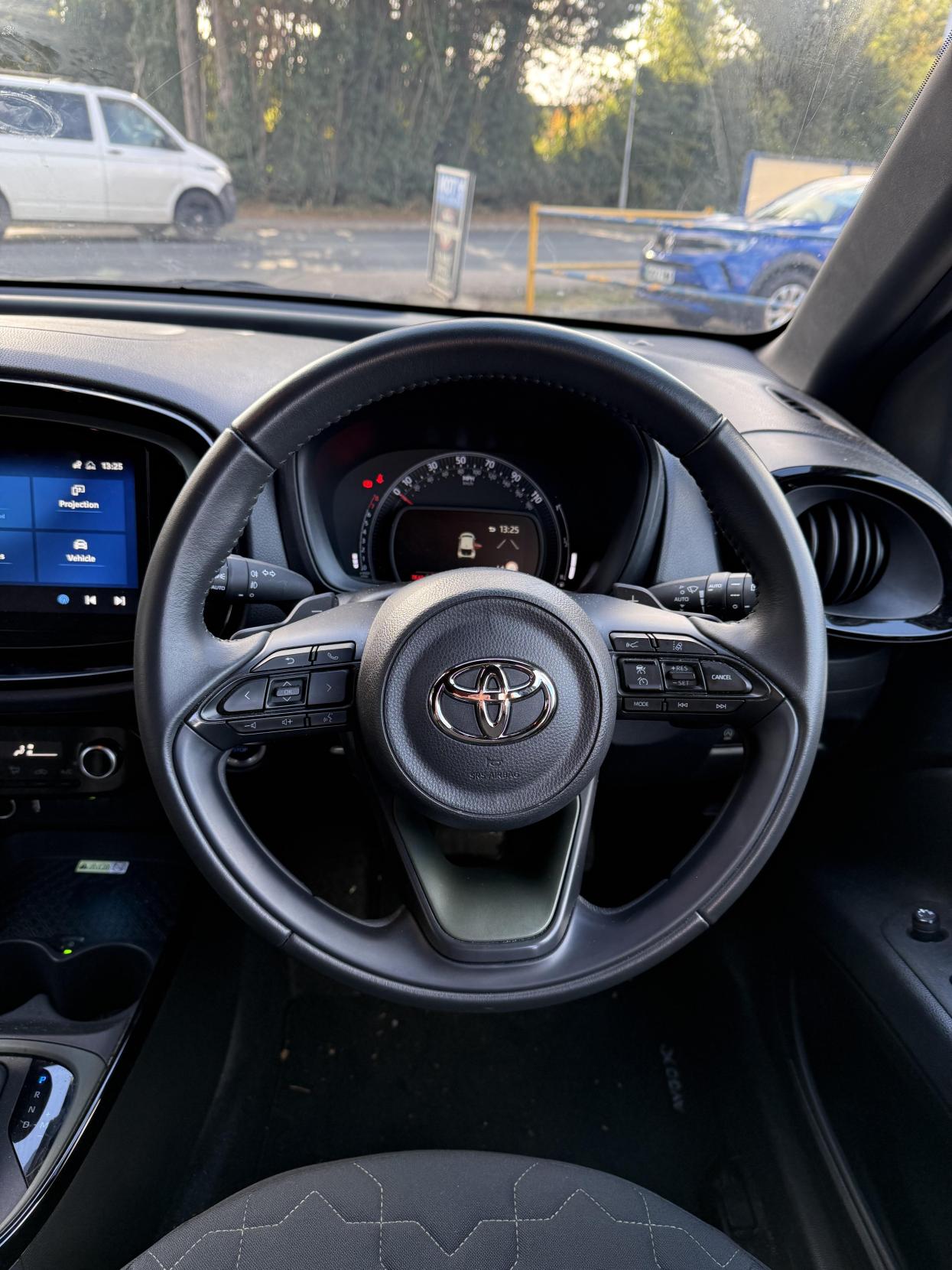 Toyota Aygo X 1.0 Exclusive Hatchback (2022 - )