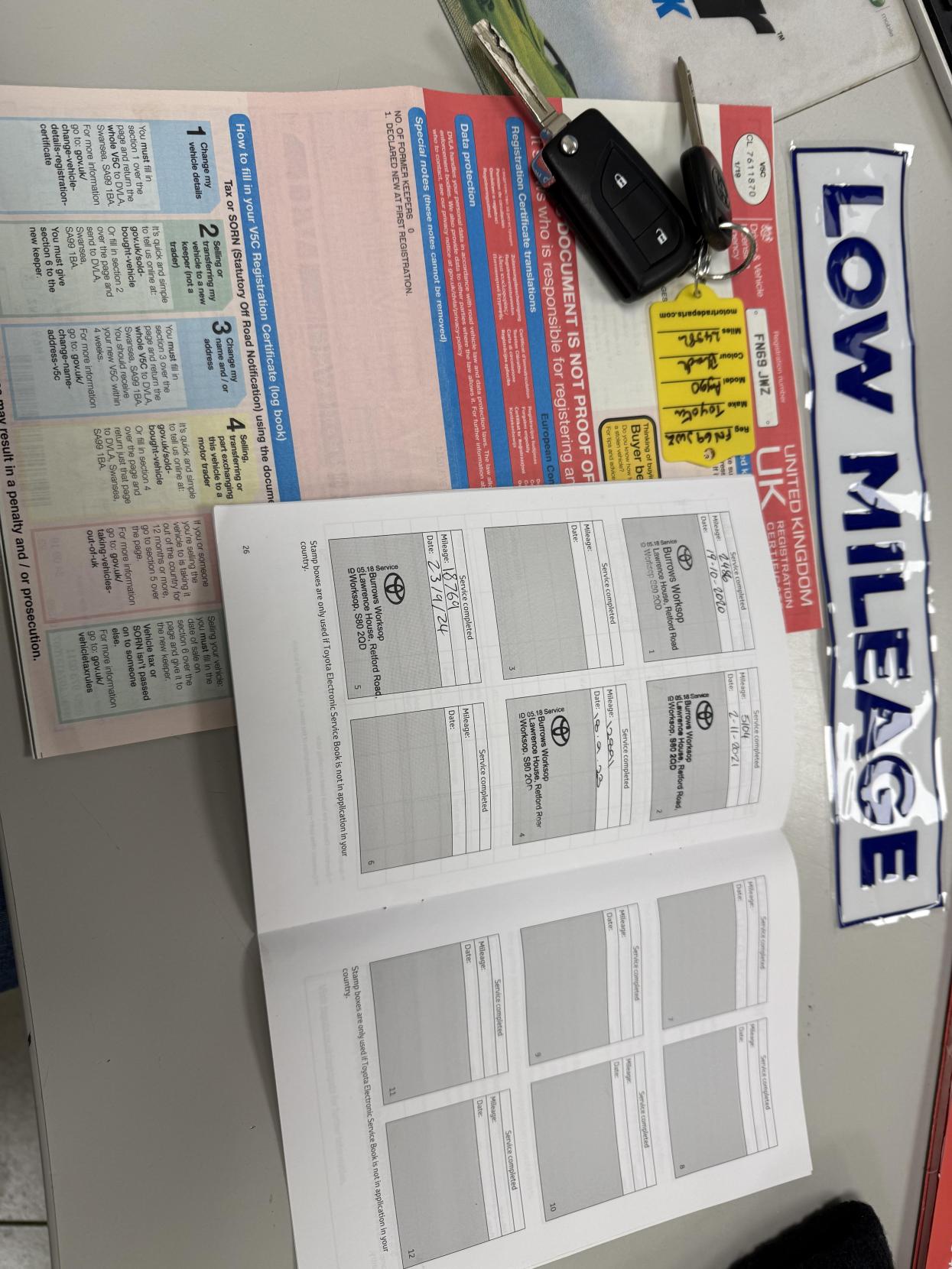 Toyota AYGO 1.0 VVT-i x-play Hatchback 5dr Petrol Manual Euro 6 (71 ps)