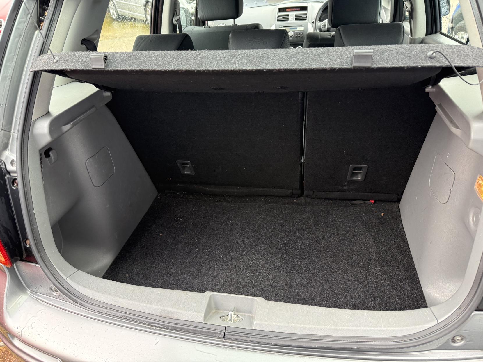 Suzuki SX4 1.6 16V GLX SUV 5dr Petrol Manual Euro 4 (106 ps)