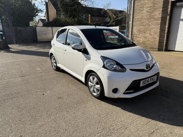 Toyota AYGO 1.0 VVT-i Move Hatchback 5dr Petrol Manual Euro 5 (68 ps)
