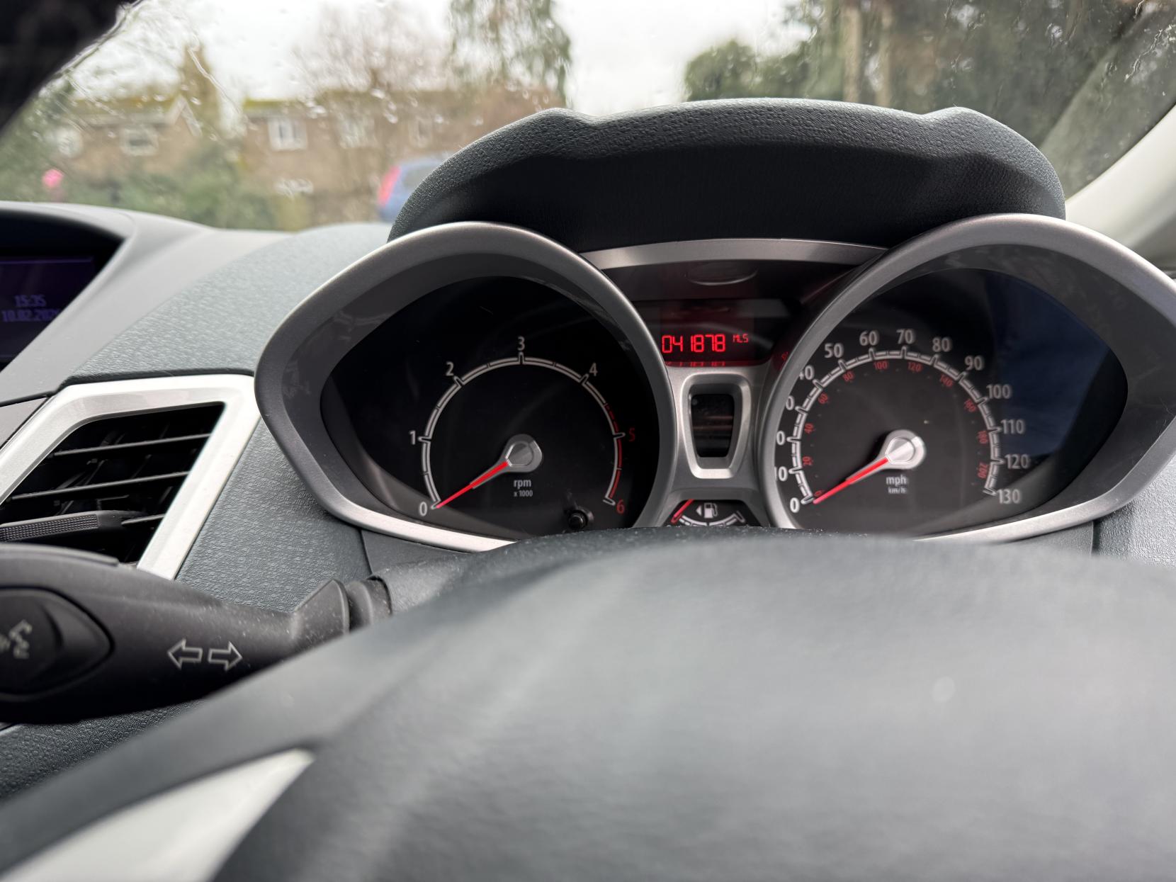 Ford Fiesta 1.6 TDCi DPF Titanium Hatchback 5dr Diesel Manual (107 g/km, 94 bhp)