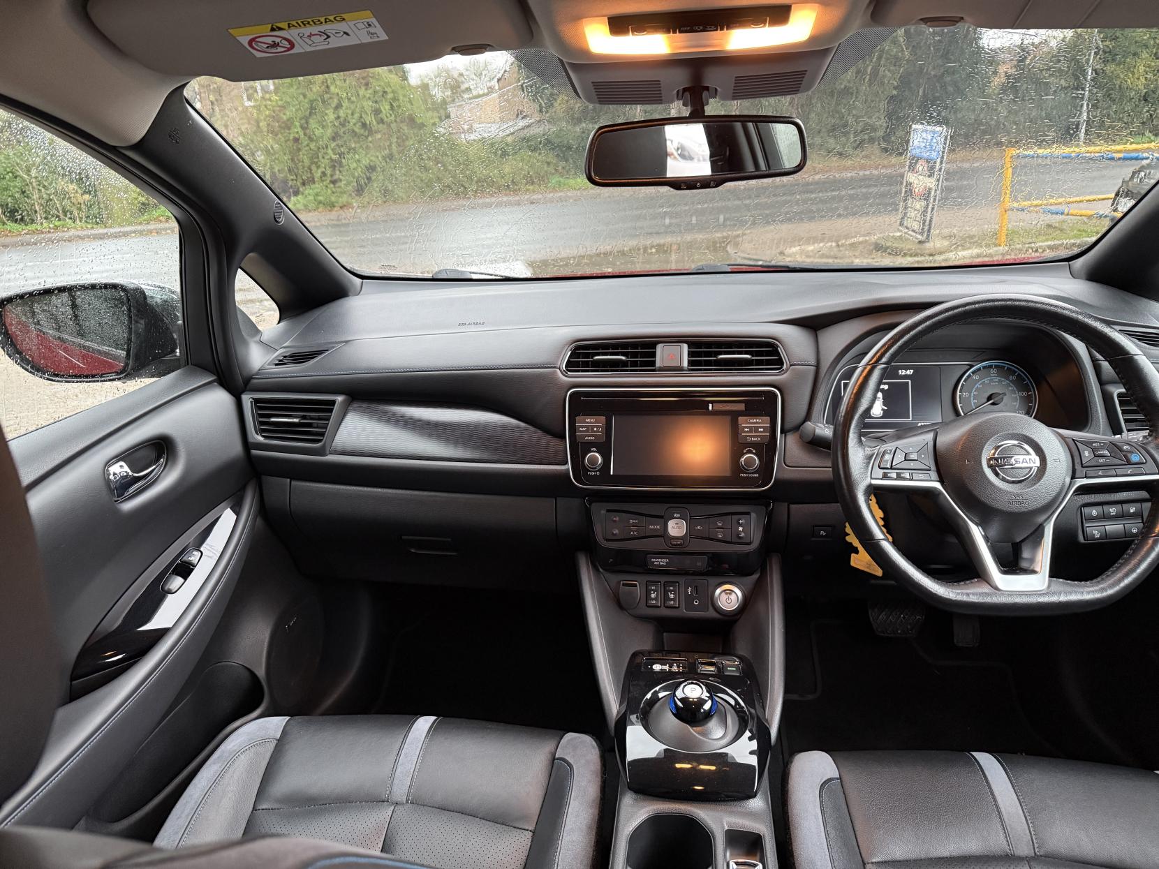 Nissan Leaf Shiro Hatchback (2017 - 2025)