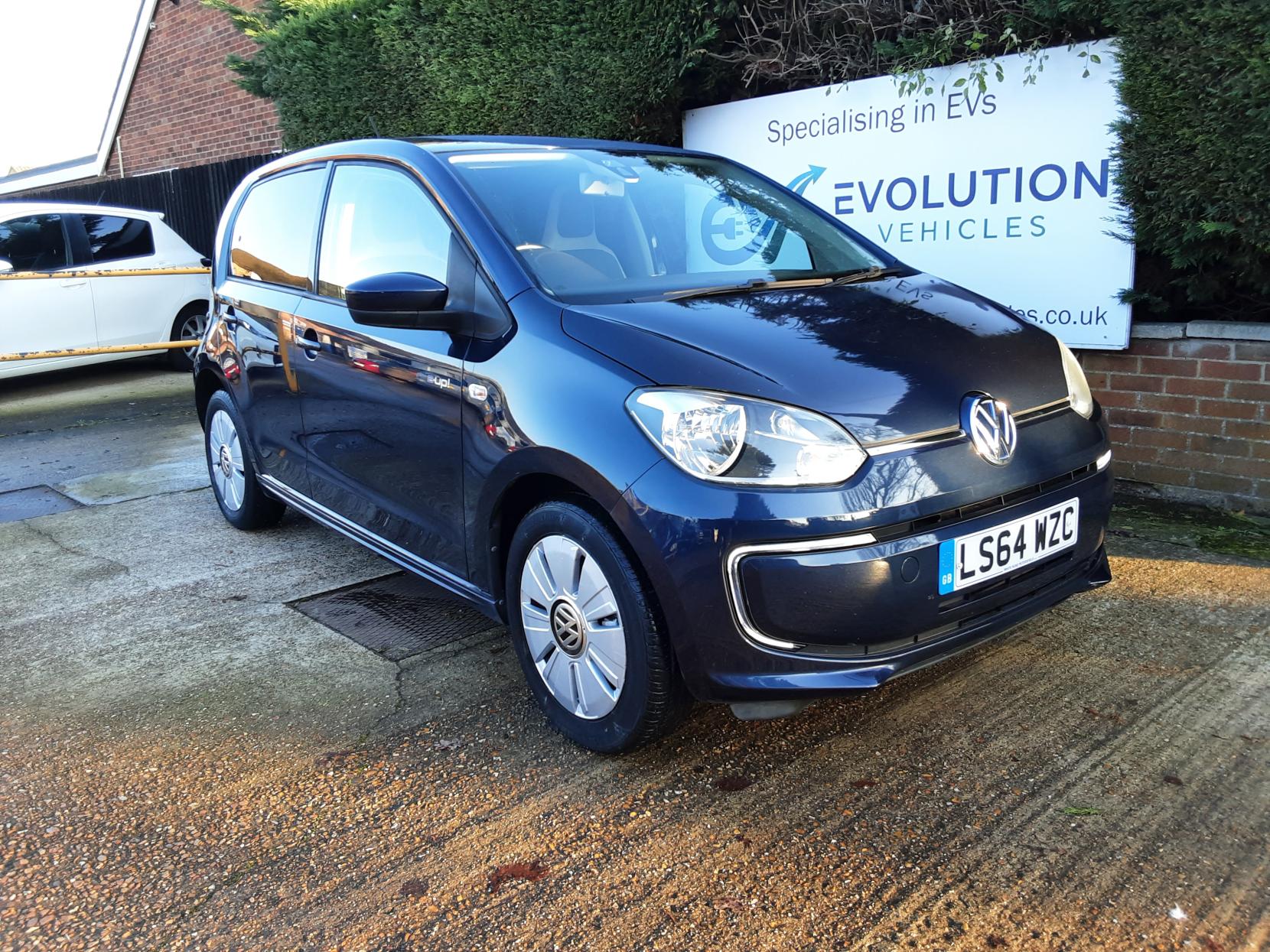 Volkswagen e-up! 18.7kWh e-up! Hatchback 5dr Electric Auto (82 ps)