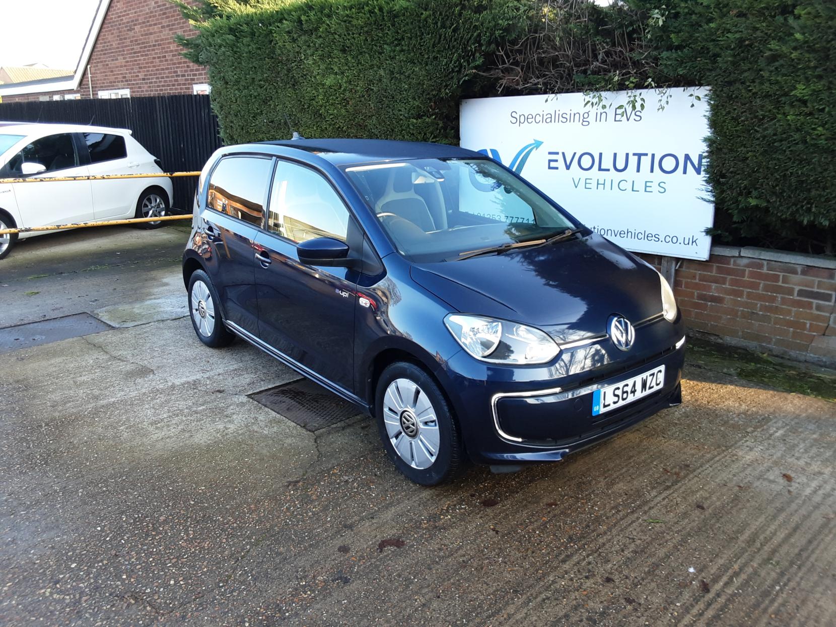 Volkswagen e-up! 18.7kWh e-up! Hatchback 5dr Electric Auto (82 ps)