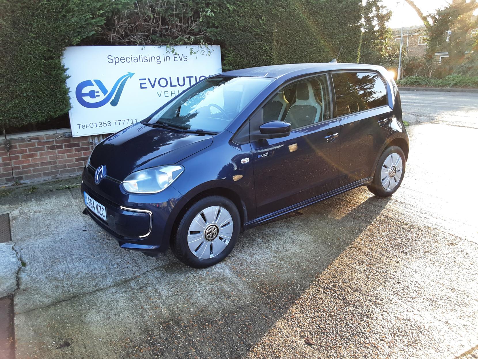 Volkswagen e-up! 18.7kWh e-up! Hatchback 5dr Electric Auto (82 ps)