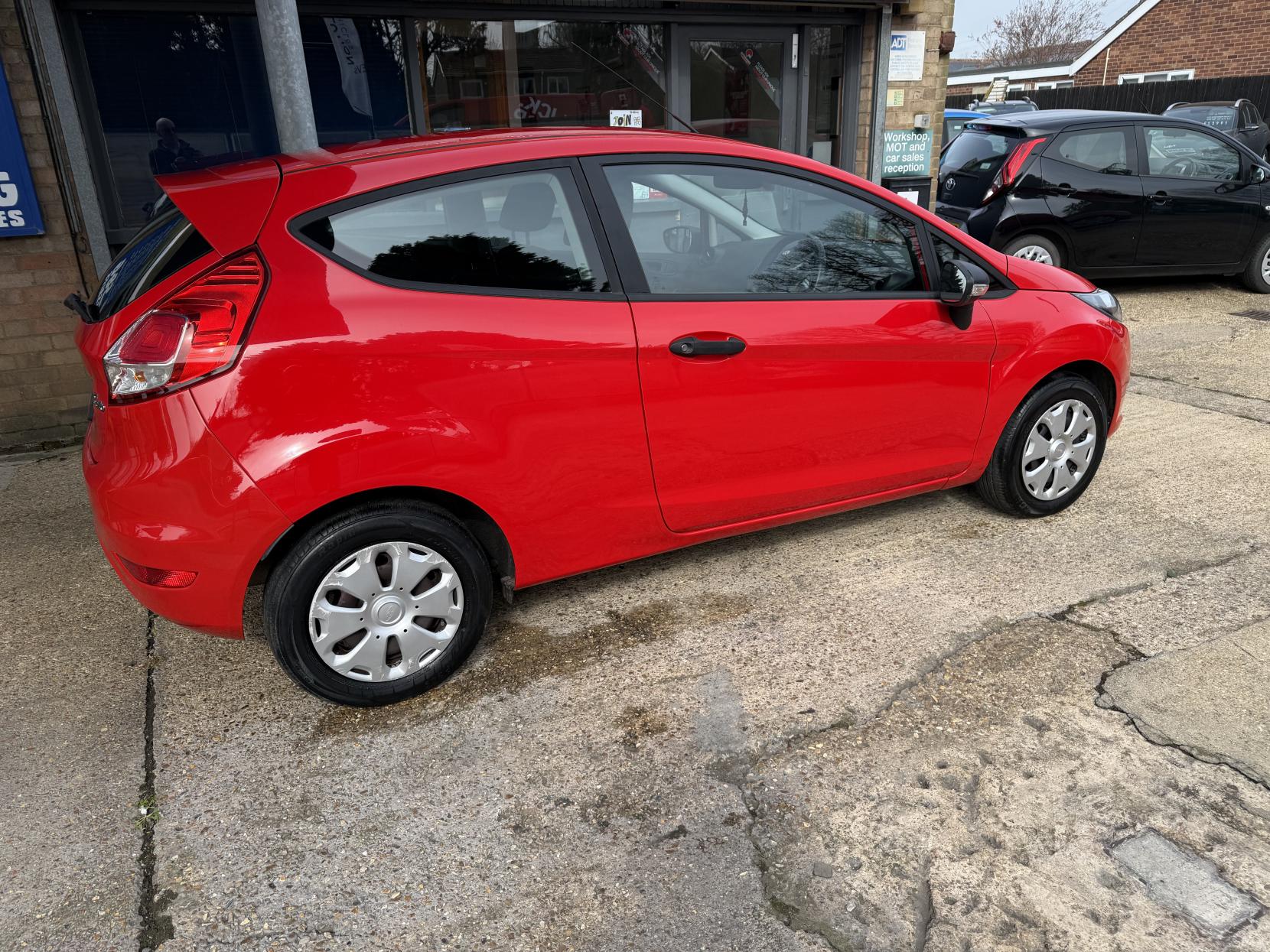 Ford Fiesta 1.25 Studio Hatchback 3dr Petrol Manual Euro 5 (60 ps)