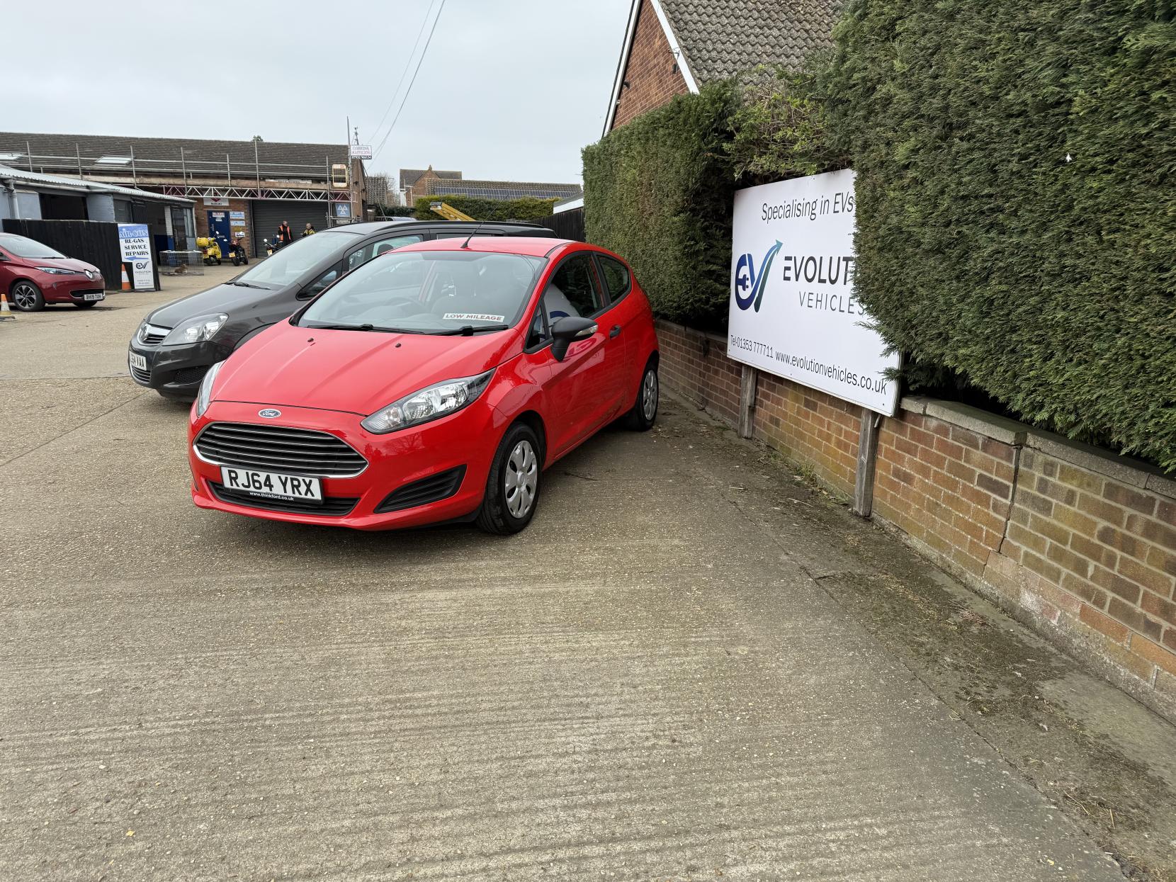 Ford Fiesta 1.25 Studio Hatchback 3dr Petrol Manual Euro 5 (60 ps)