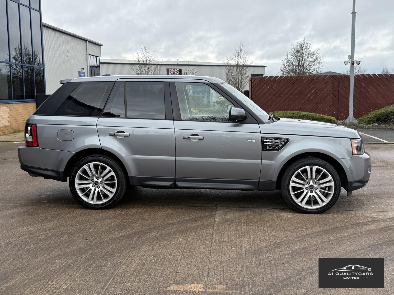 Land Rover Range Rover Sport 3.0 SD V6 HSE SUV 5dr Diesel Auto 4WD Euro 5 (255 bhp)
