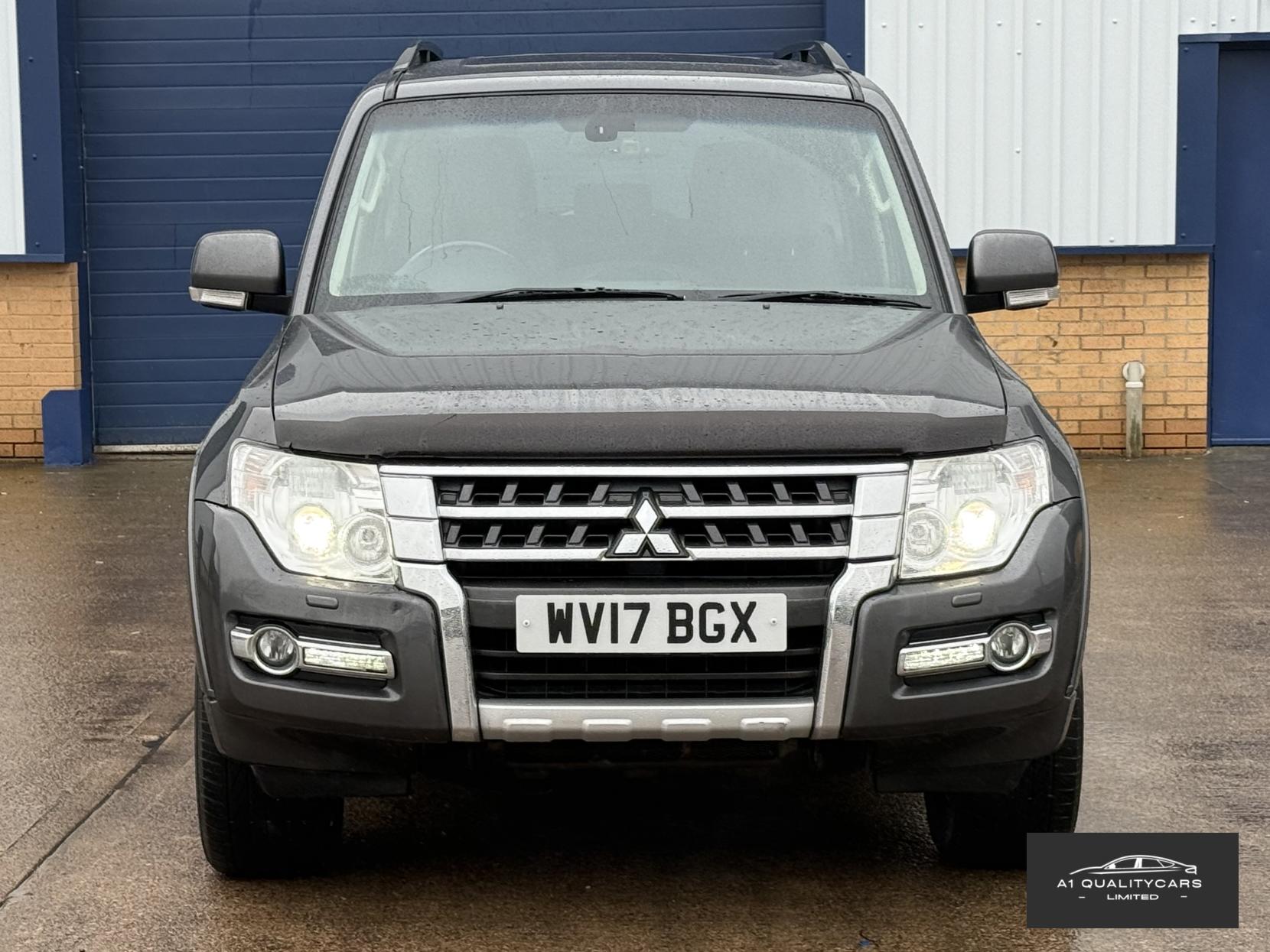 Mitsubishi Shogun 3.2 DI-DC SG3 SUV 5dr Diesel Auto 4WD Euro 6 LWB (187 ps)