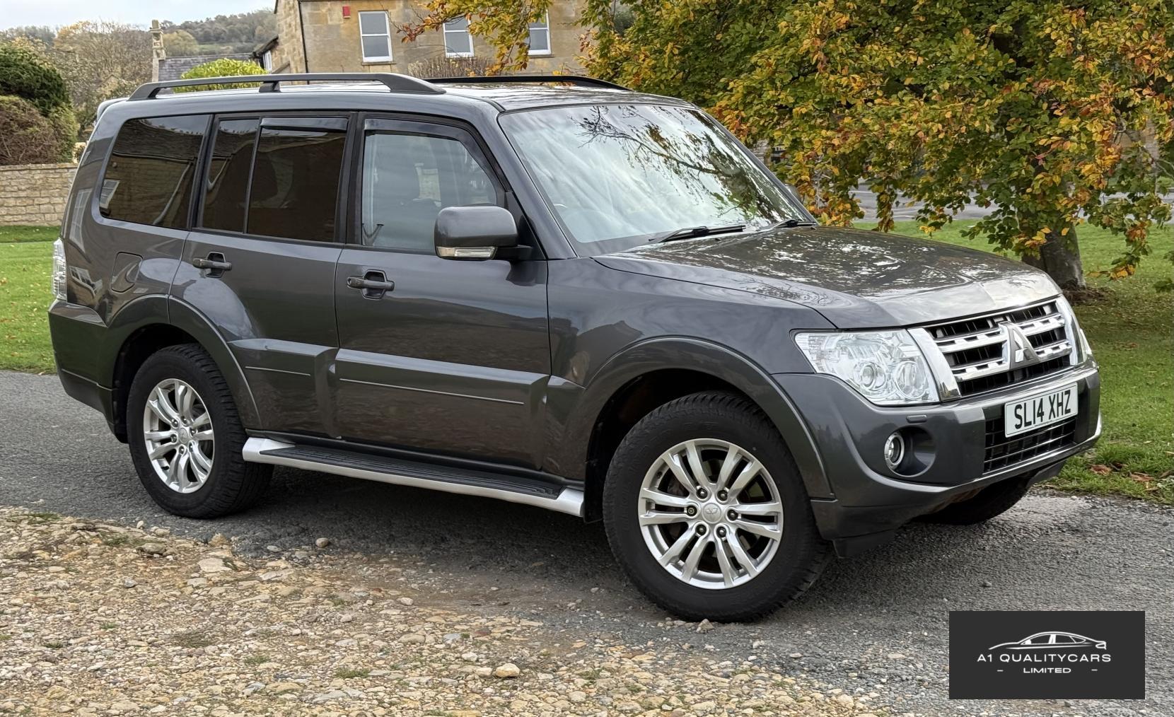 Mitsubishi Shogun 3.2 DI-DC SG3 SUV 5dr Diesel Auto 4WD Euro 5 LWB (197 ps)