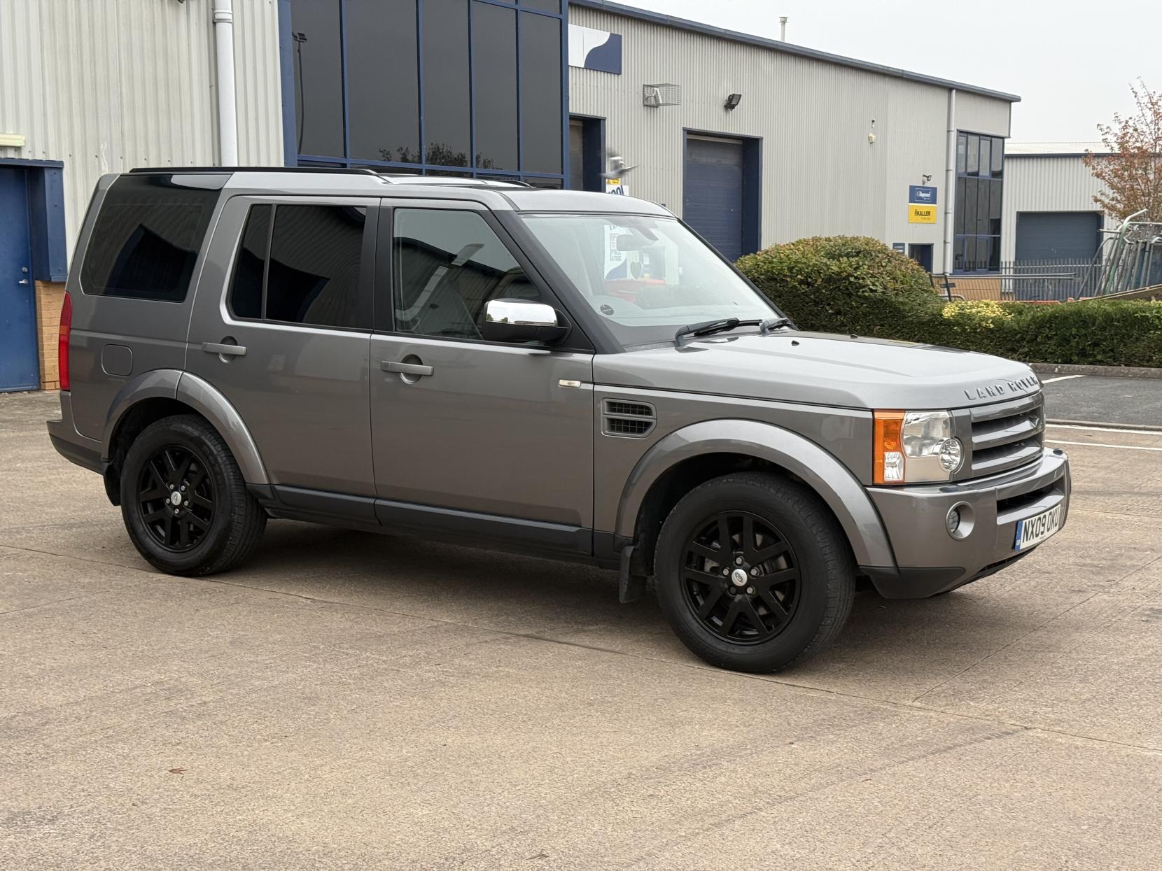Land Rover Discovery 3 2.7 TD V6 XS Station Wagon 5dr Diesel Manual (244 g/km, 190 bhp)