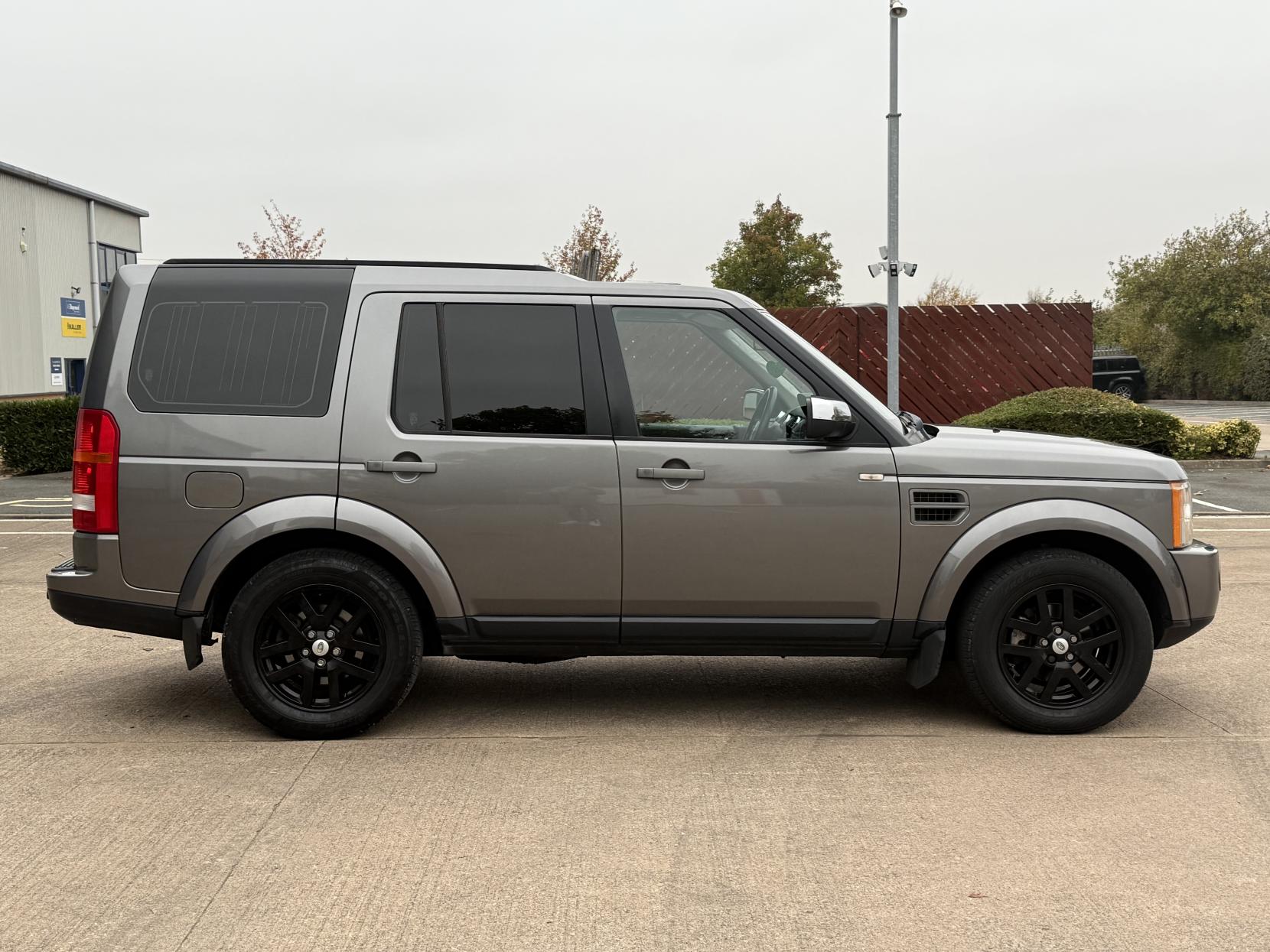Land Rover Discovery 3 2.7 TD V6 XS Station Wagon 5dr Diesel Manual (244 g/km, 190 bhp)
