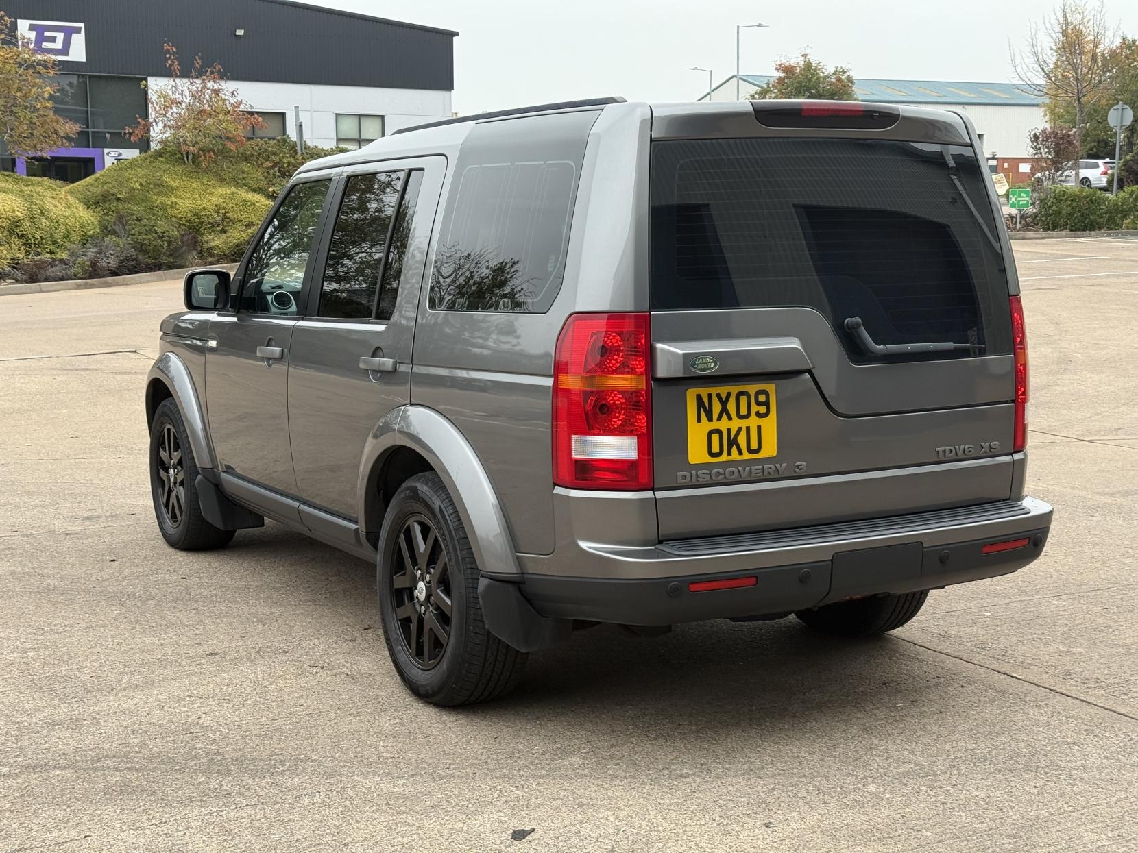 Land Rover Discovery 3 2.7 TD V6 XS Station Wagon 5dr Diesel Manual (244 g/km, 190 bhp)